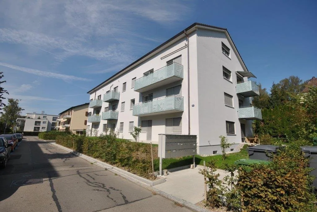 Einstellplatz nähe Bucheggplatz zu vermieten