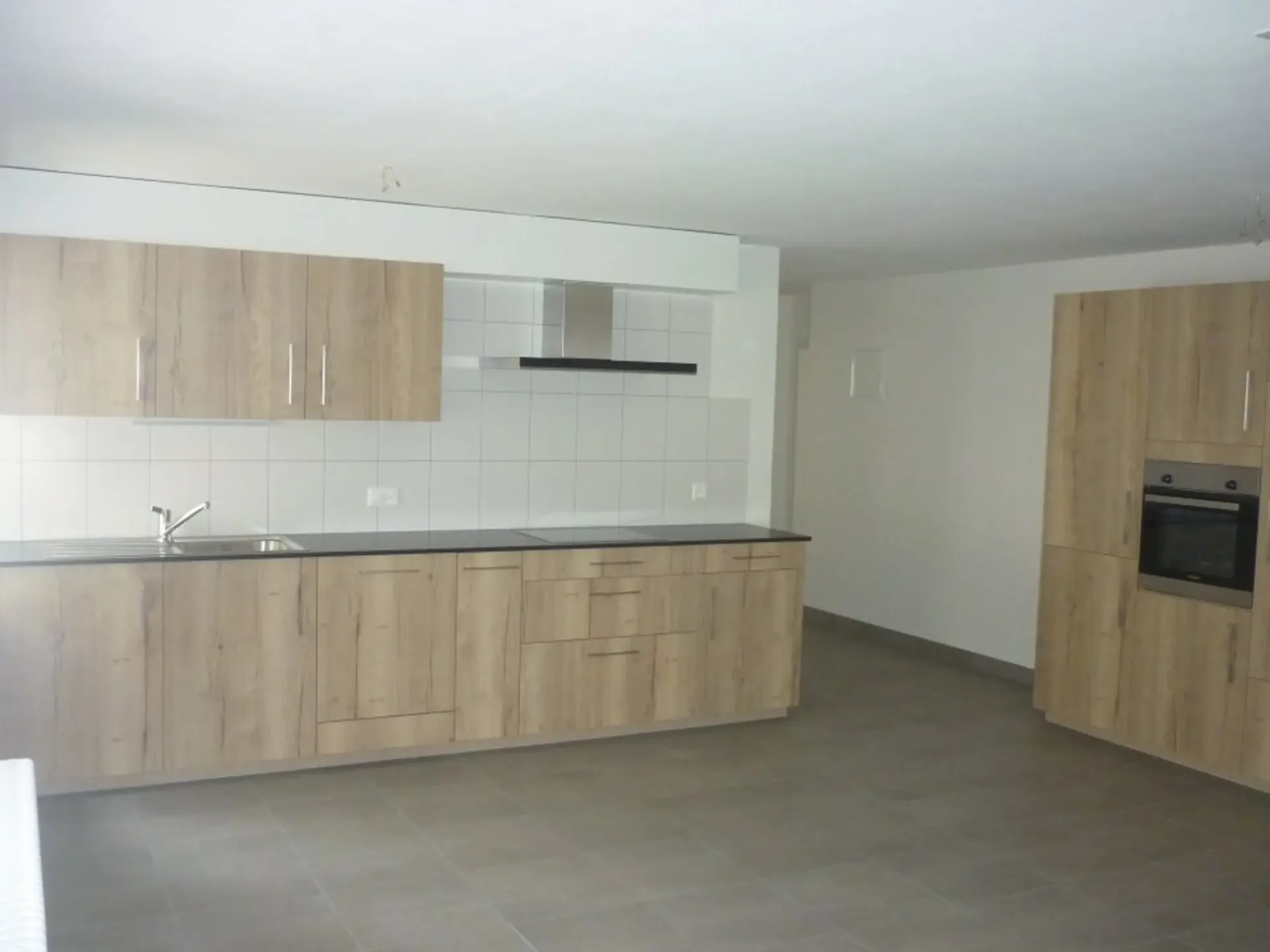 03183 - Avec ascenseur - Grande-Rue 24 - Le Locle