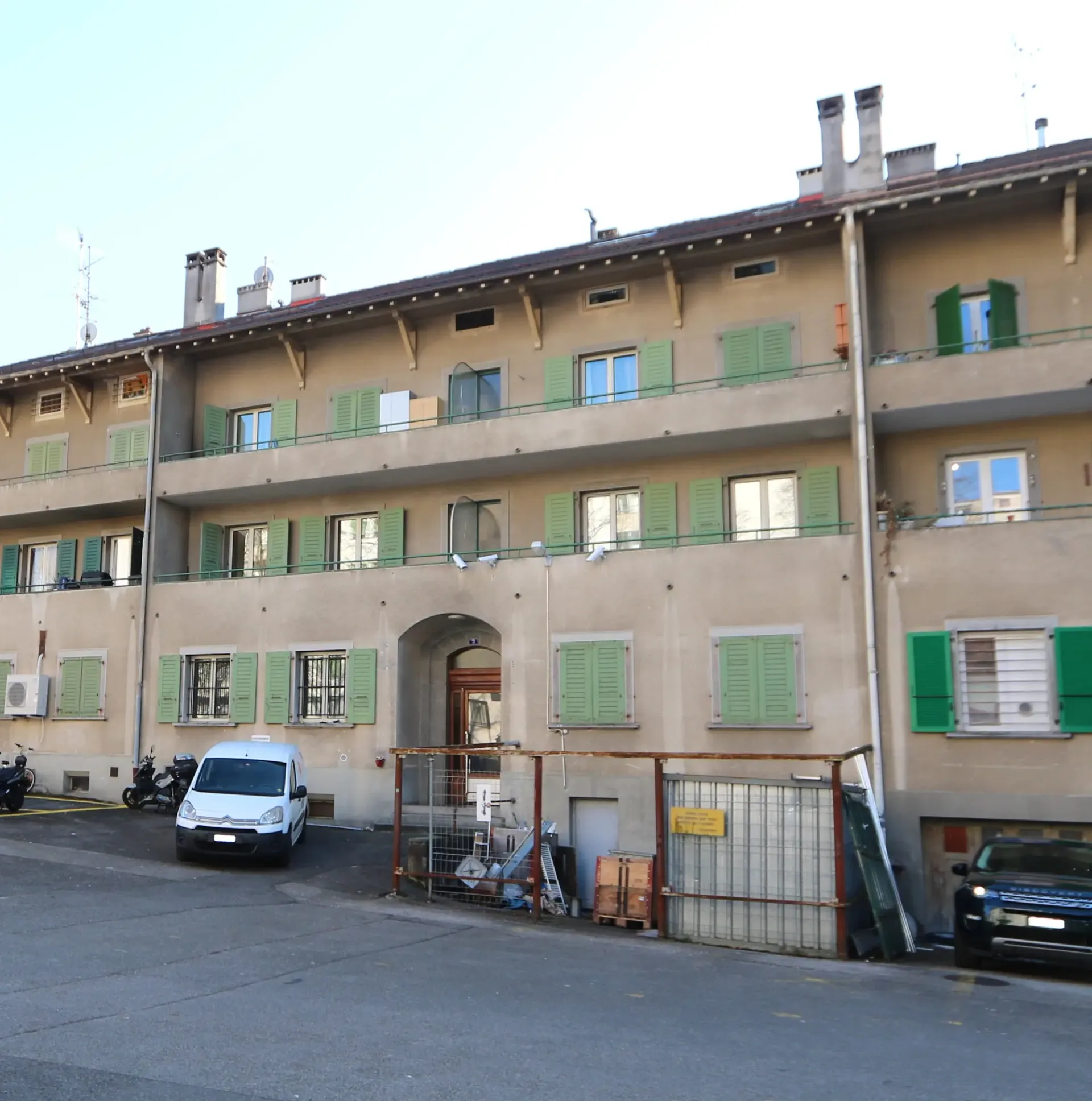 Büros von etwa 80 m2 in Chêne-Bourg