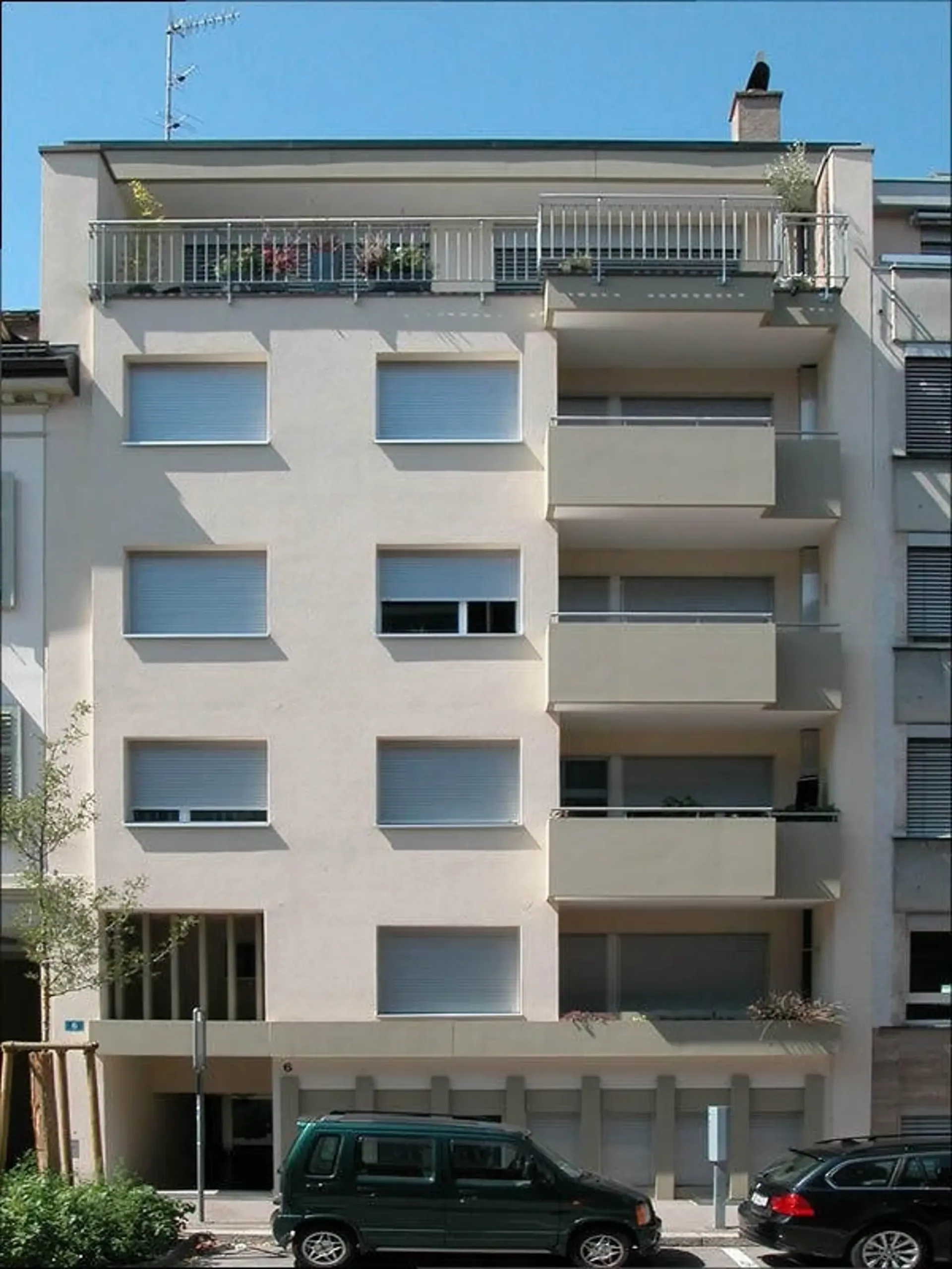 Ihr neues Zuhause mit sanierter Küche und Bad