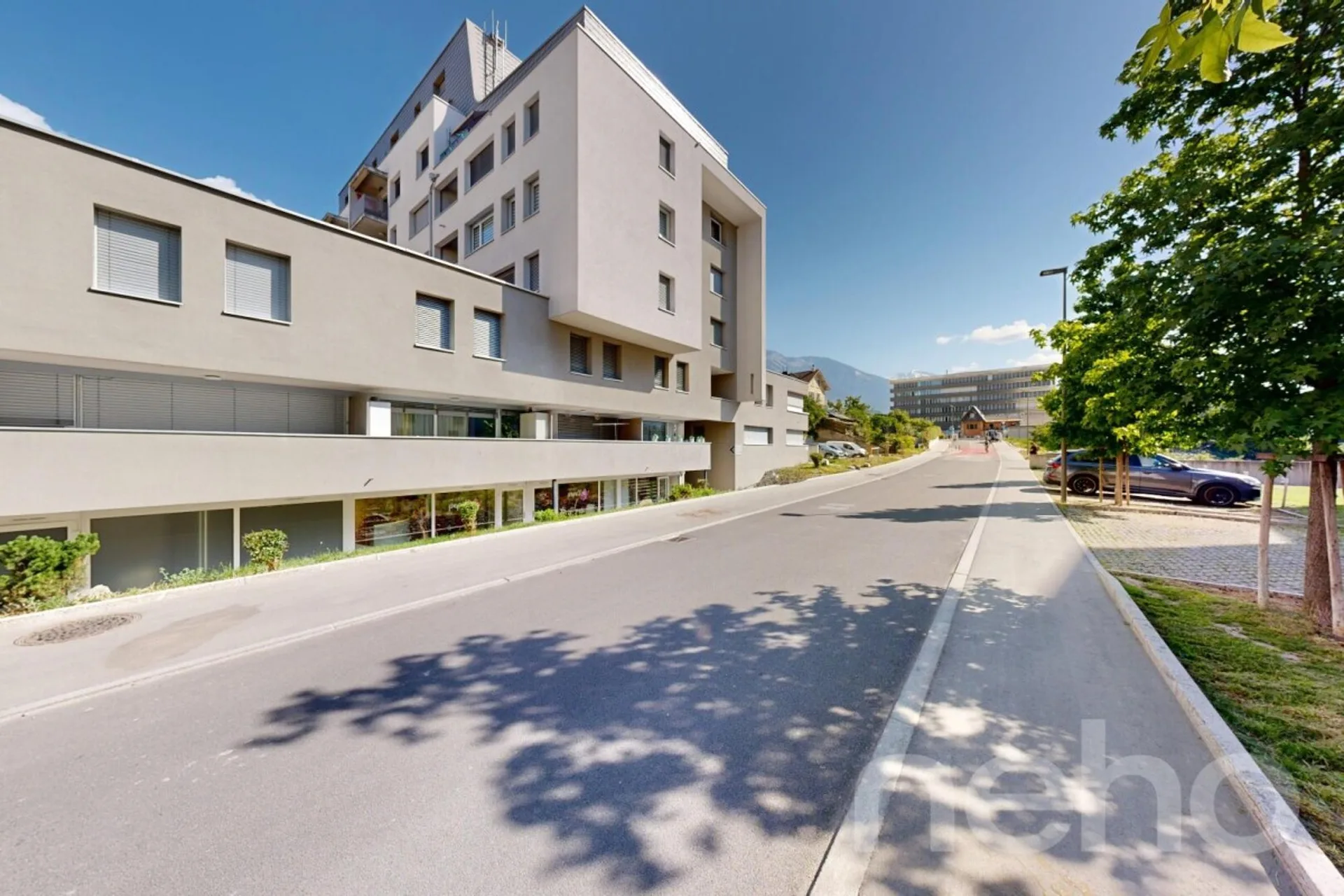 Superbe appartement 2,5 pièces comme neuf à Sierre