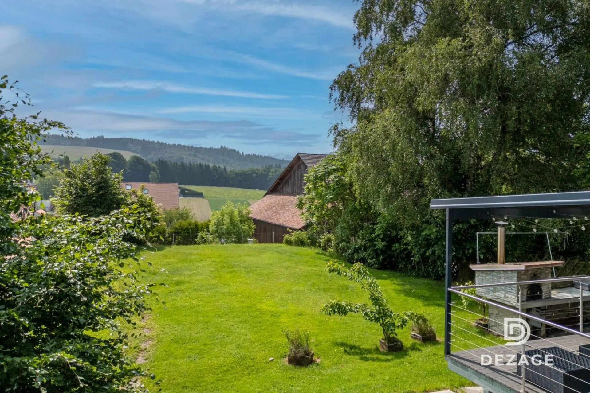 Renovated bourgeois house 10 minutes from Lausanne