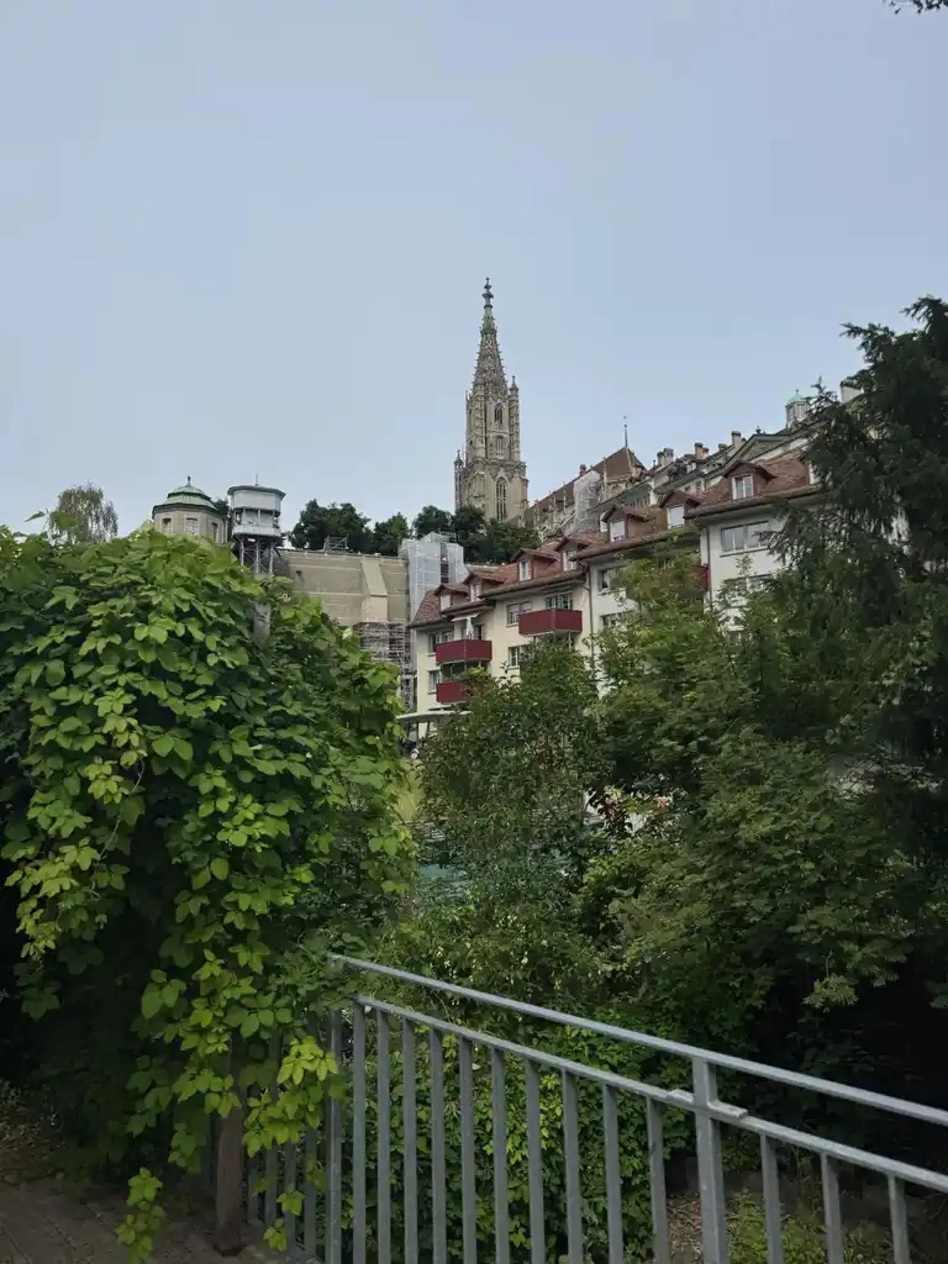 Living on the Aare - stylish 3.5-room apartment with large terrace