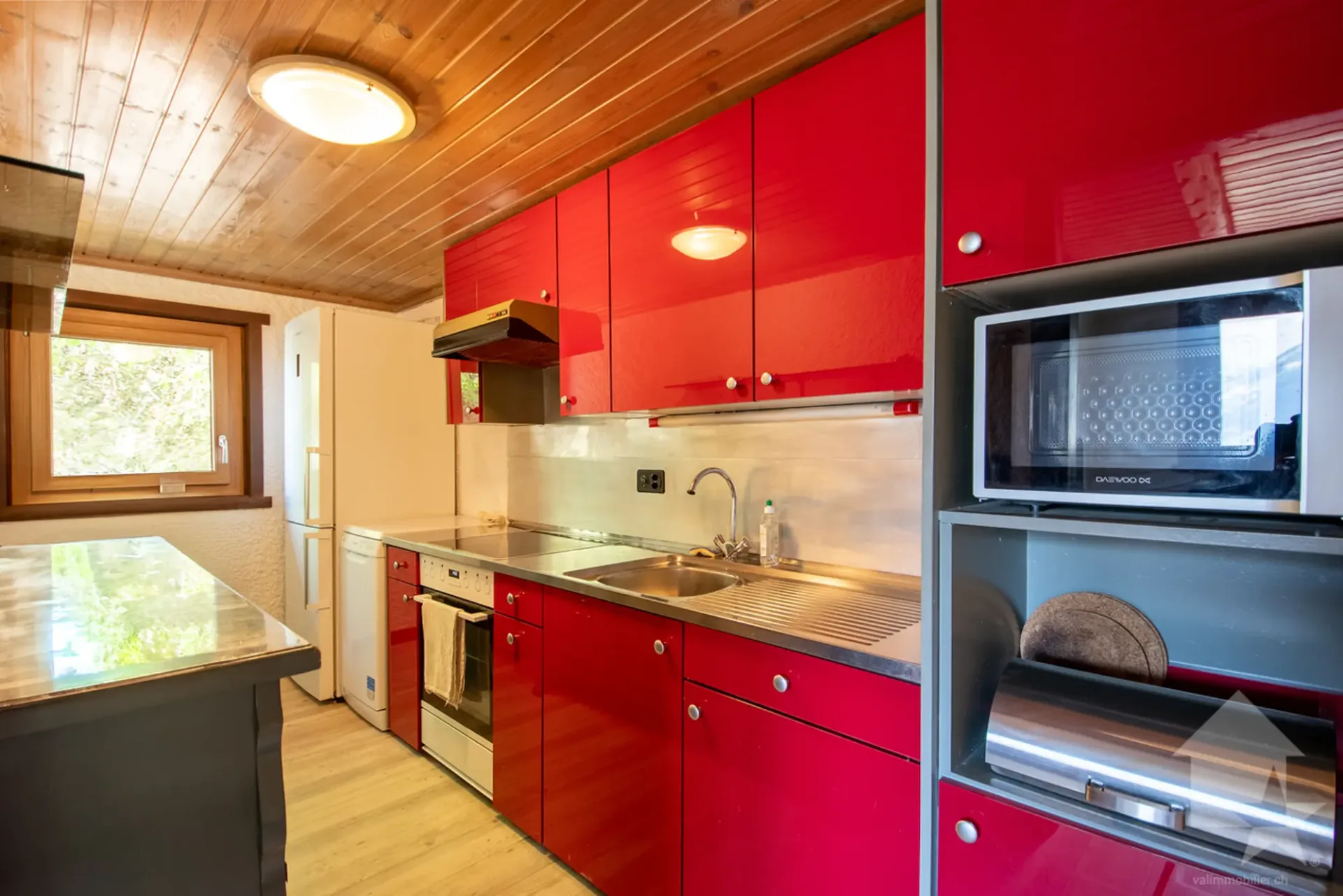 Magnifique chalet de caractère situé dans les mayens de Saxon