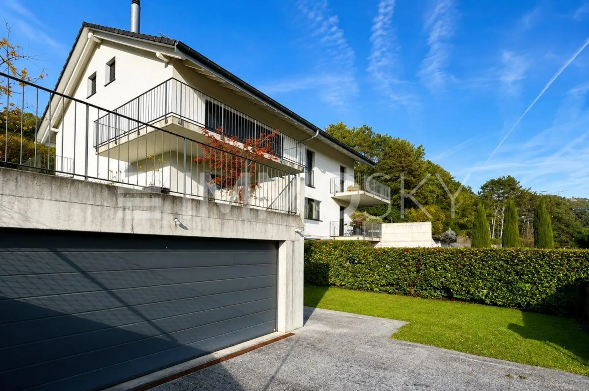 Exclusivité – Superbe villa mitoyenne d’angle à Pully
