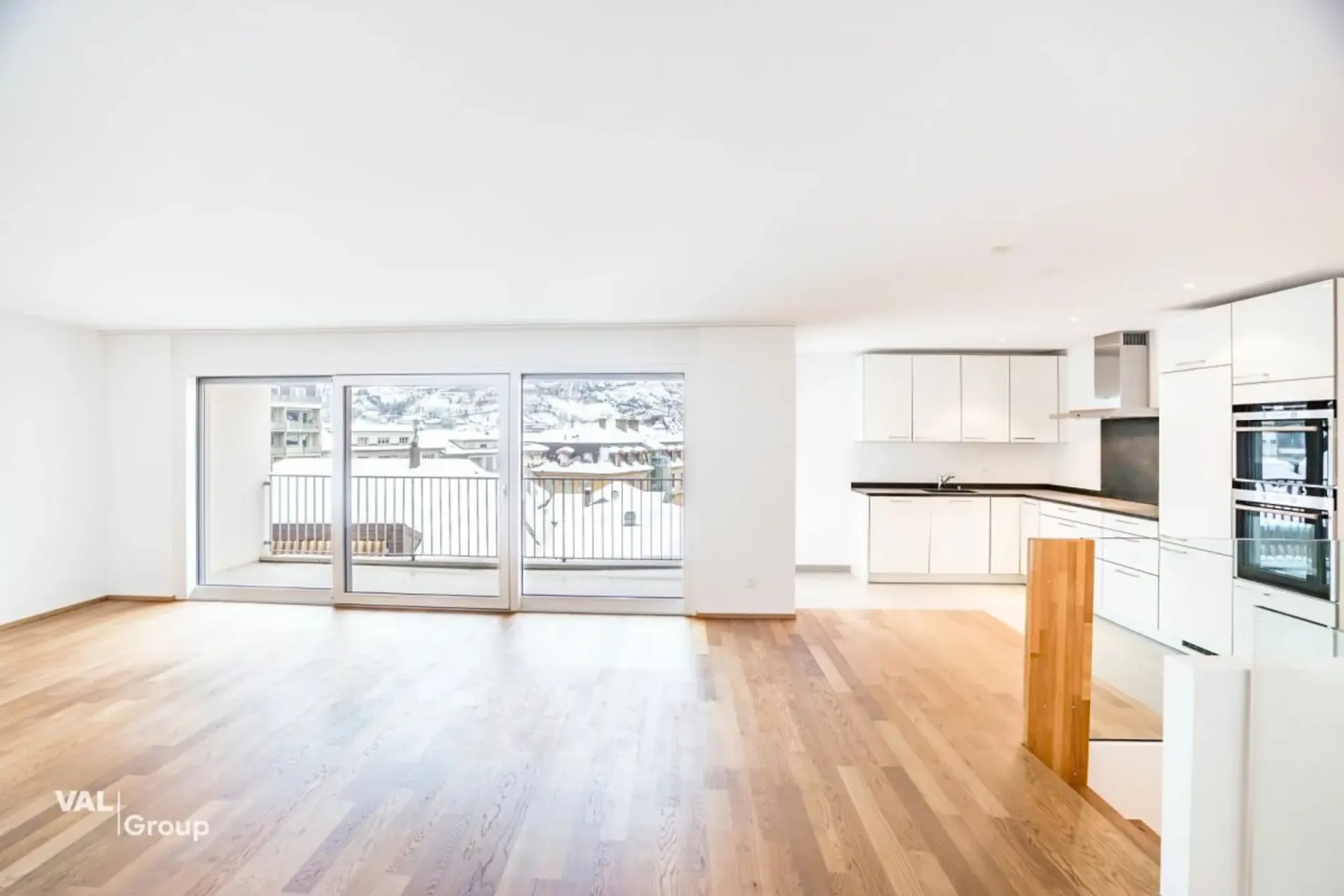 Exklusive 4.5-Zimmer-Duplex-Wohnung im «Zentrum La Suisse» - Brig-Glis