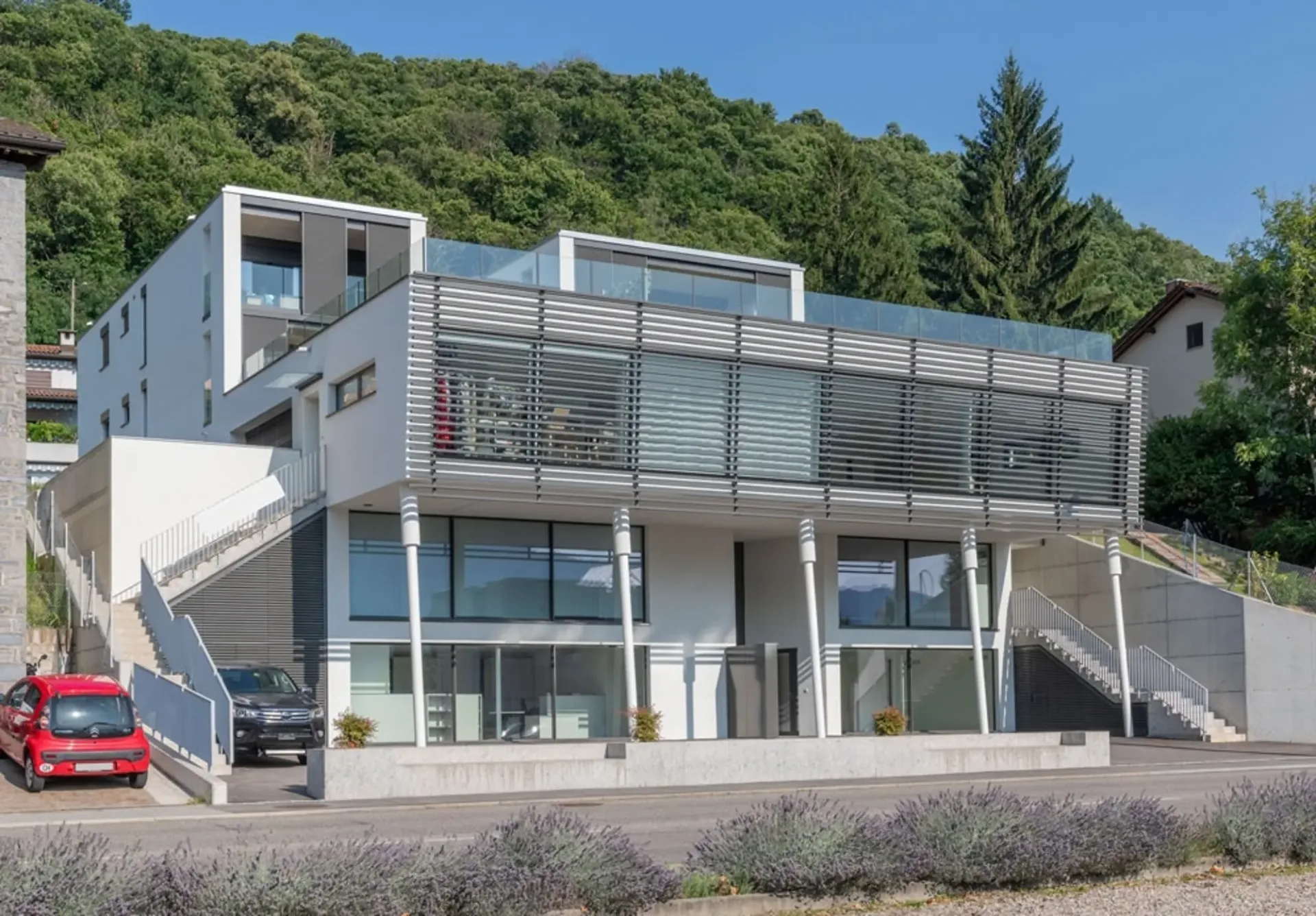 Büro- und Gewerbefläche