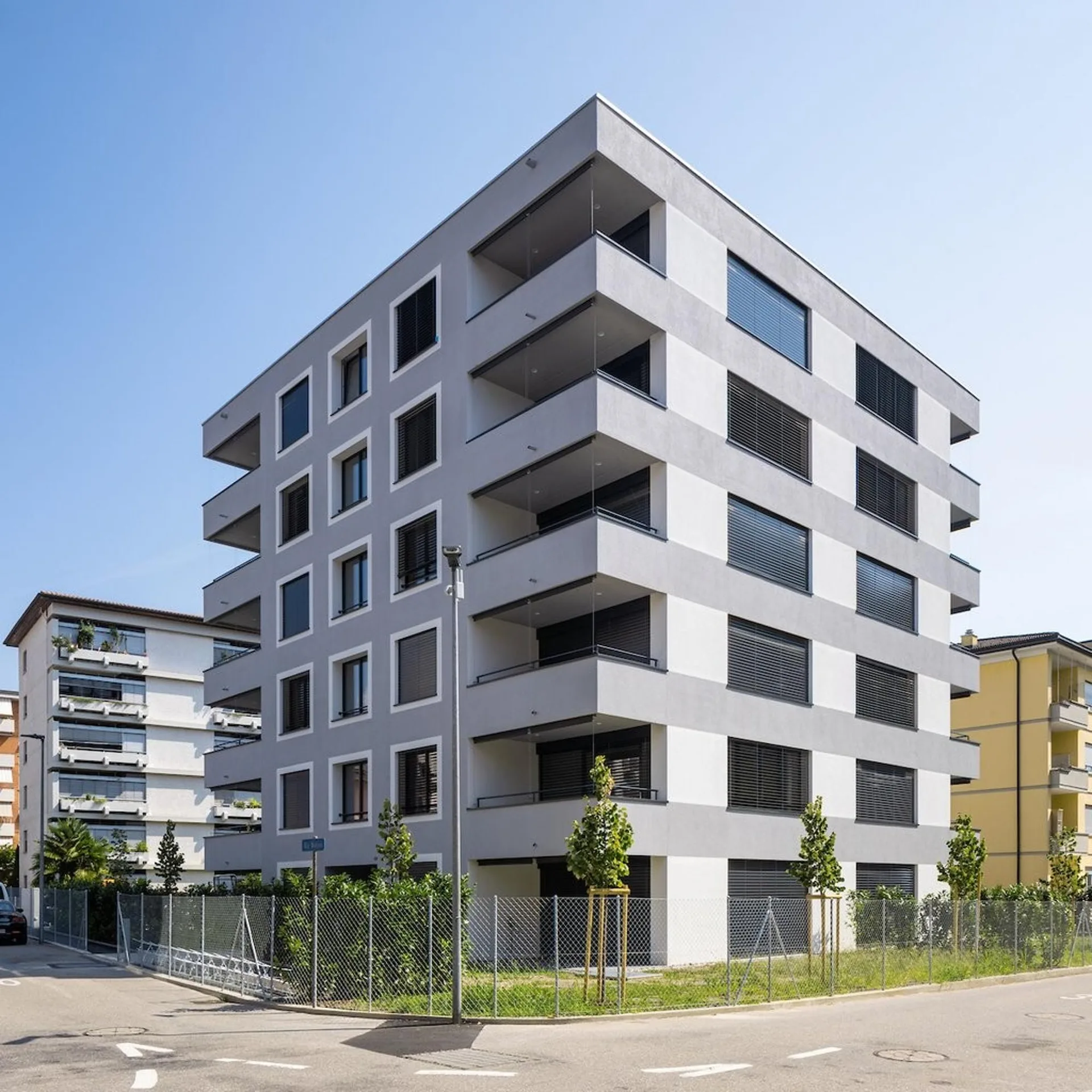 Helles und modernes 3.5-Zimmer-Wohnung im Herzen von Massagno