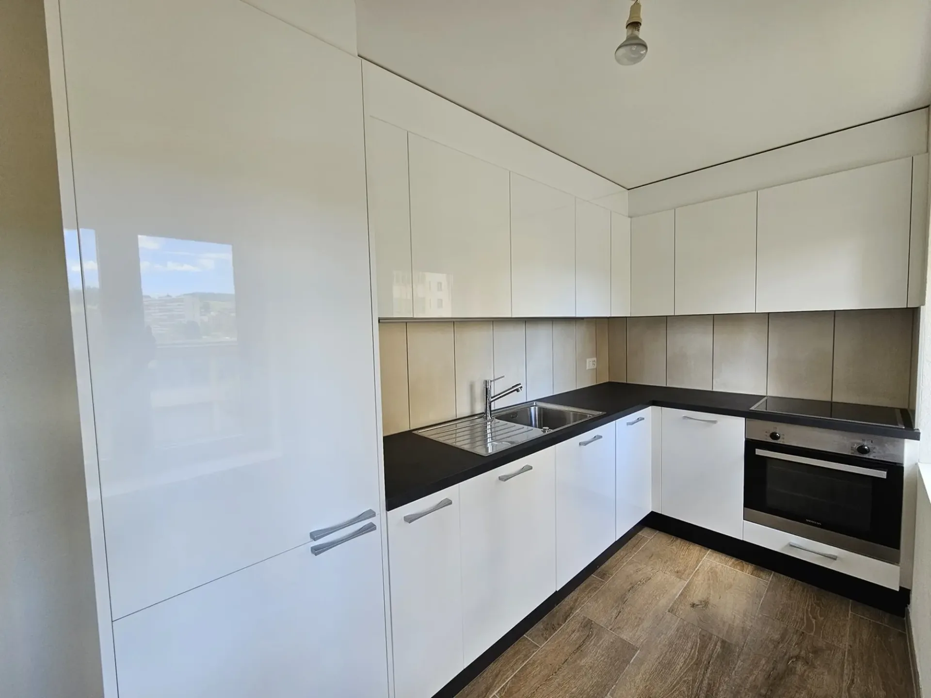 2 ½ Zimmer-Wohnung, 2300 La Chaux de Fonds
