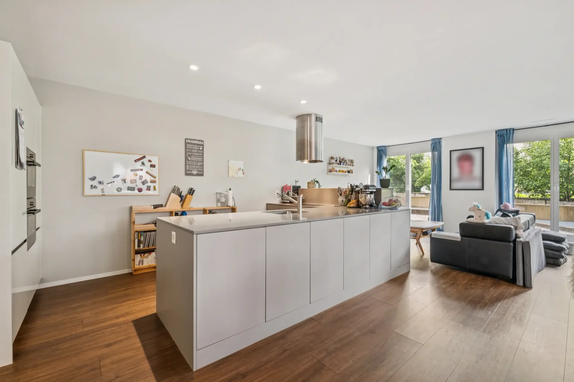 Modernes Wohnen in einer Gartenwohnung
