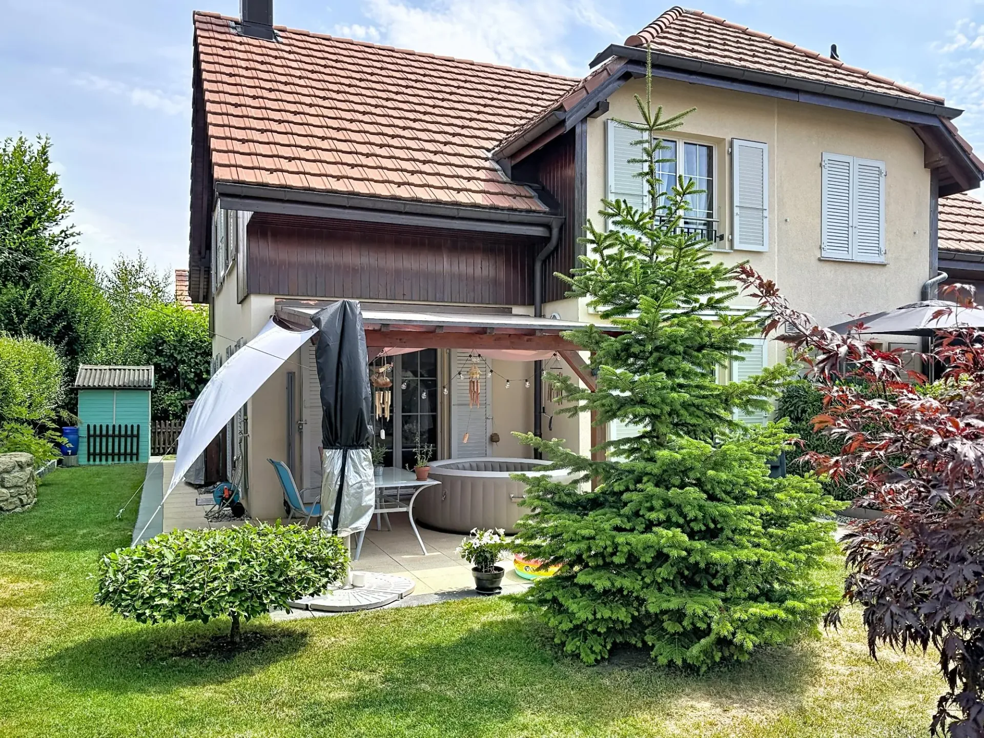 Haus - Reihenhaus mit 4,5 Zimmern - Chézard-St-Martin