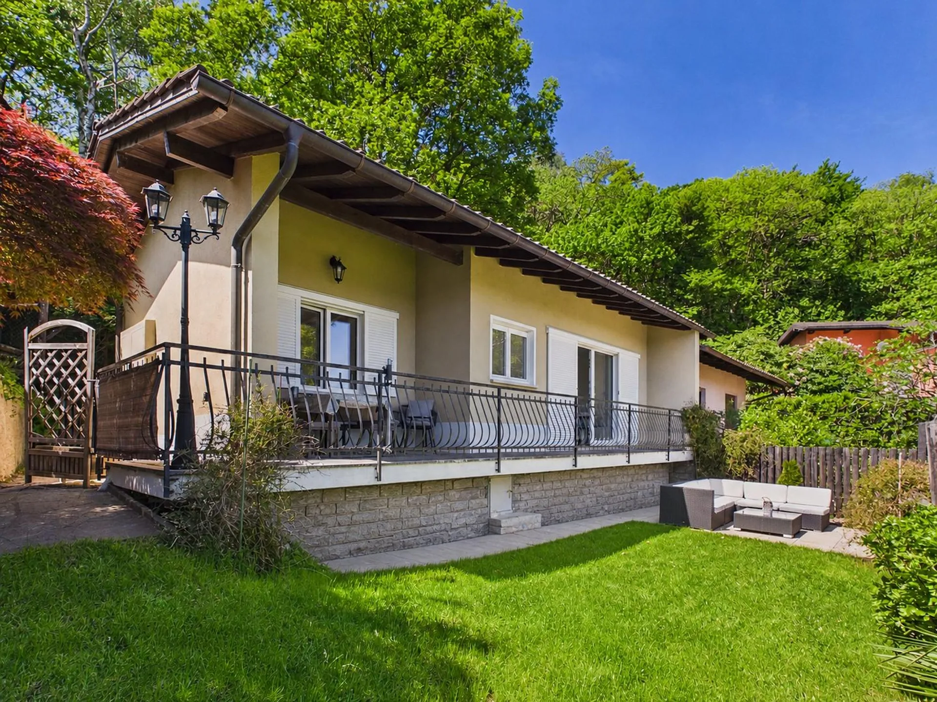 Traumhaftes Ferienparadies mit sonnigem Garten