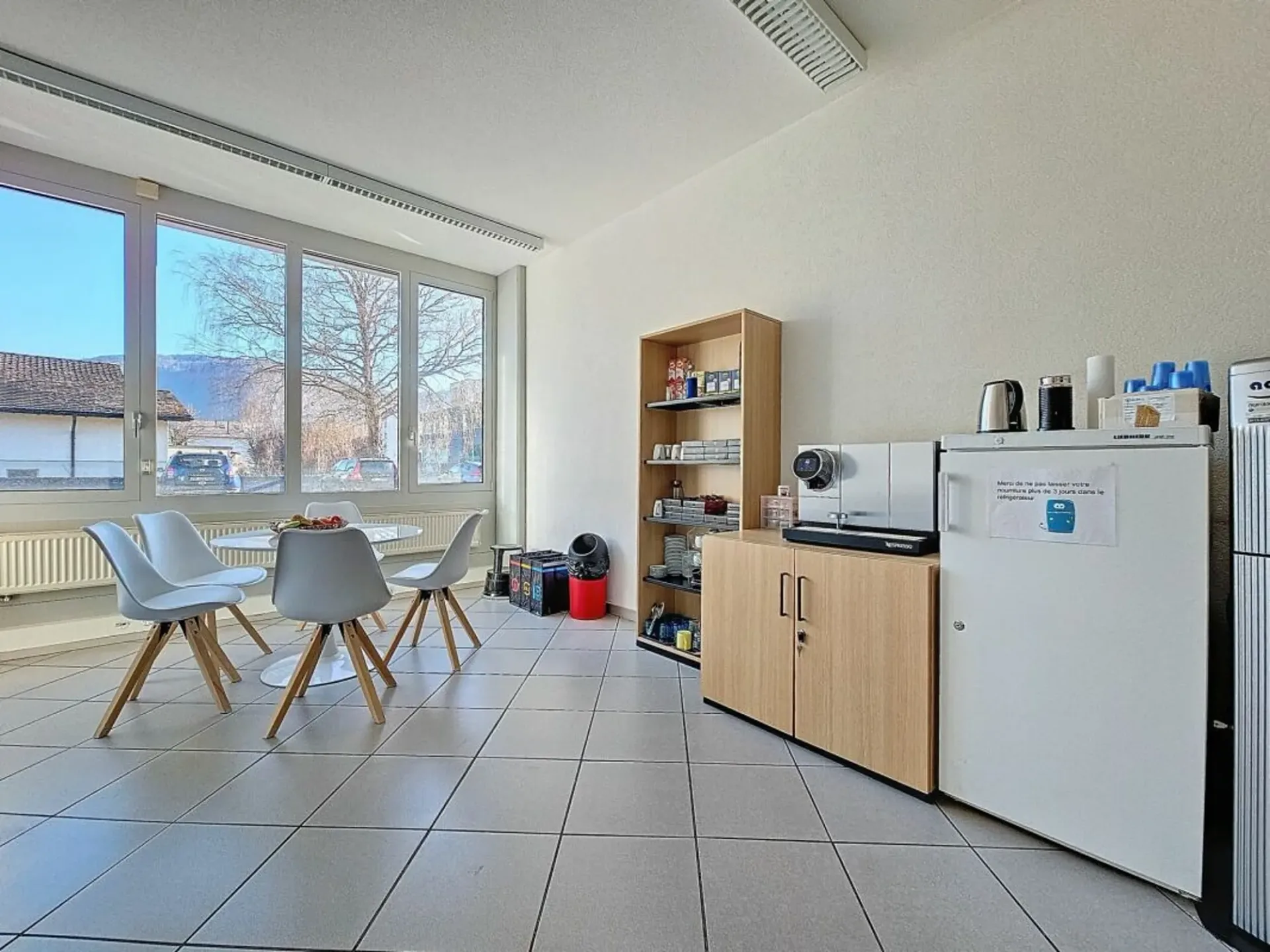 Büros ausgestattet und beliebig modifizierbar