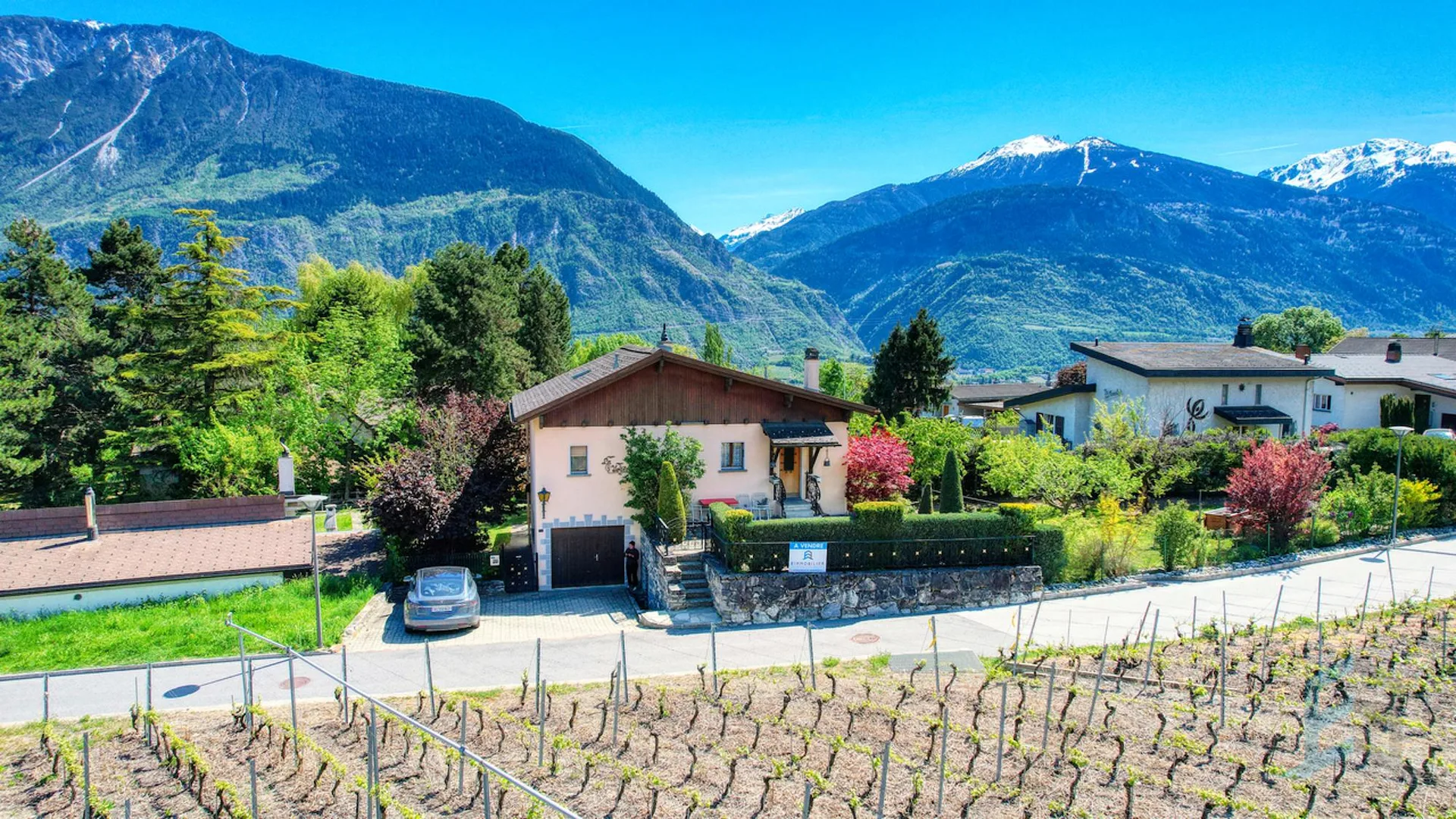 EXCLUSIVITE Maison de 4 ½ pièces à rénover dans un quartier calme