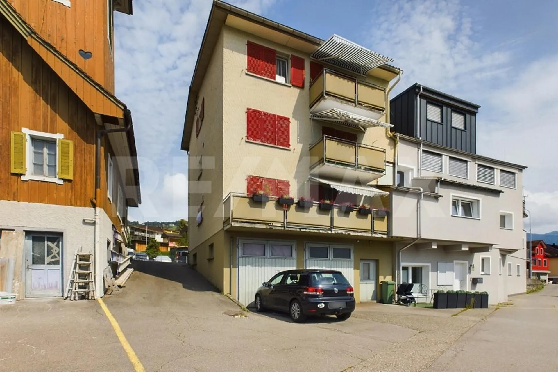 Mehrfamilienhaus mit 3 Wohnungen - Ihr Investment in eine attraktive Zukunft