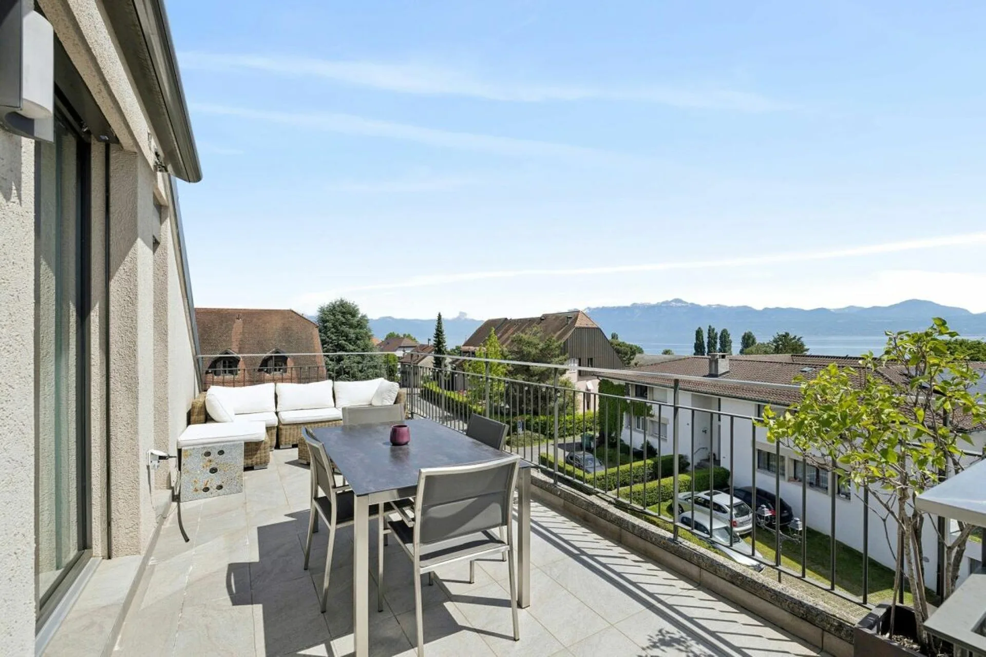 Sublime appartement face au lac