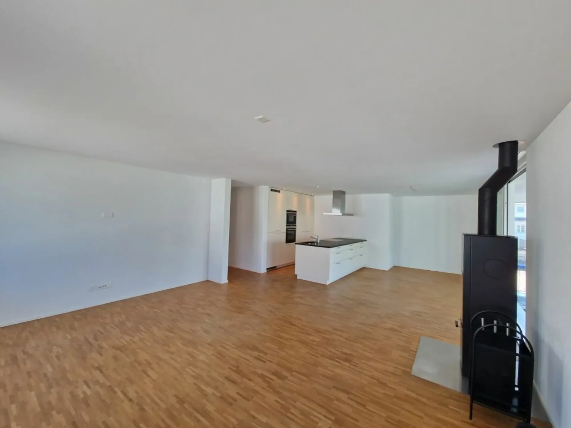 schöne moderne Wohnung mit viel Platz