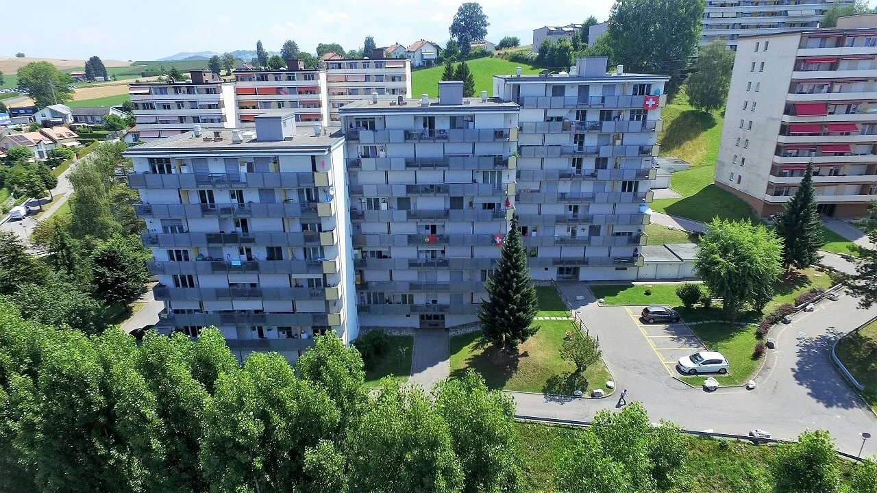 Charmant appartement de 2.5 pièces au 8ème étage
