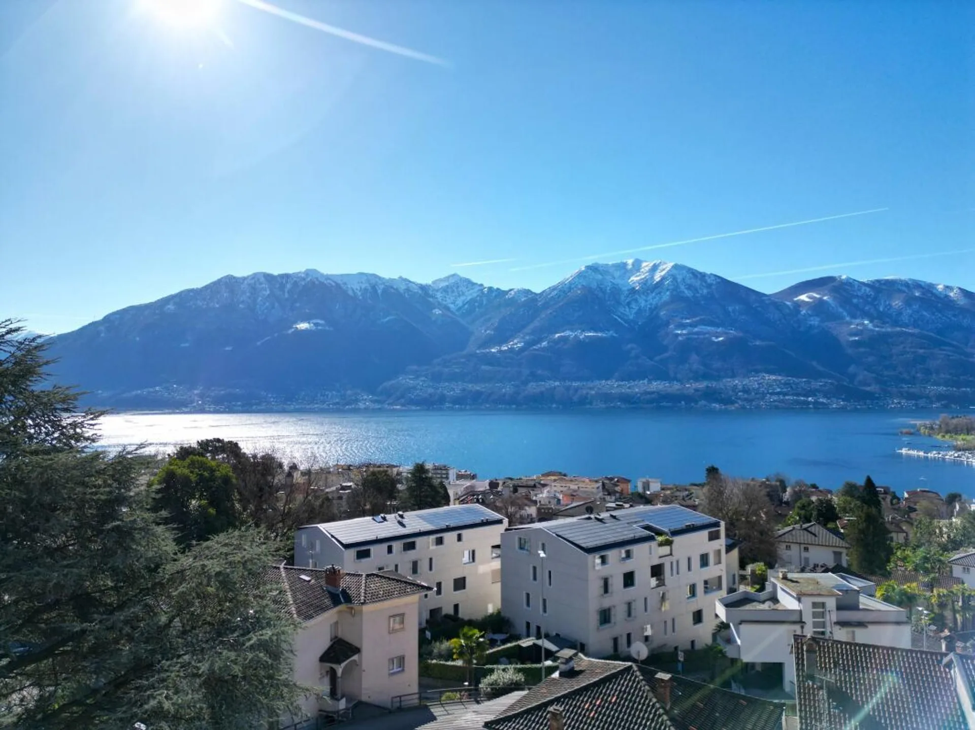 Penthouse mit Seeblick im Herzen von Muralto