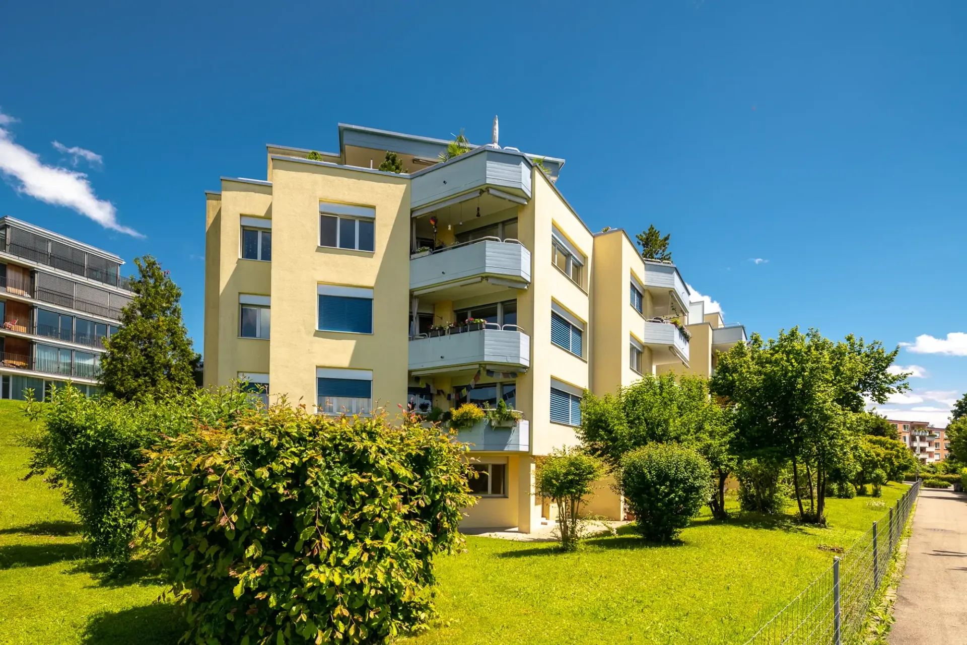 Ruhige 3 Zimmer Wohnung in Witikon