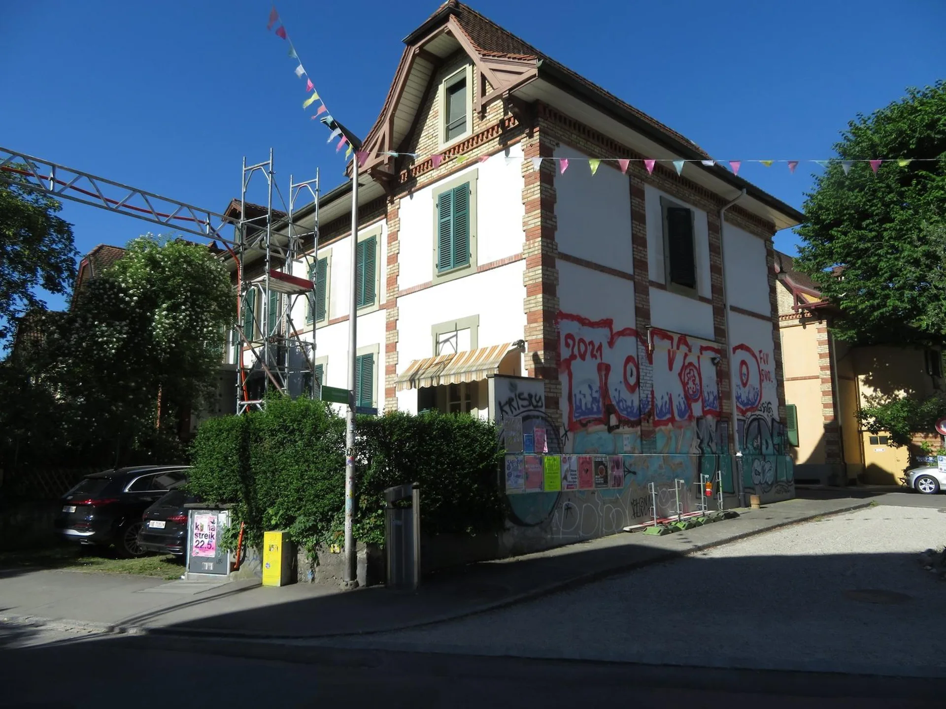 Image 10