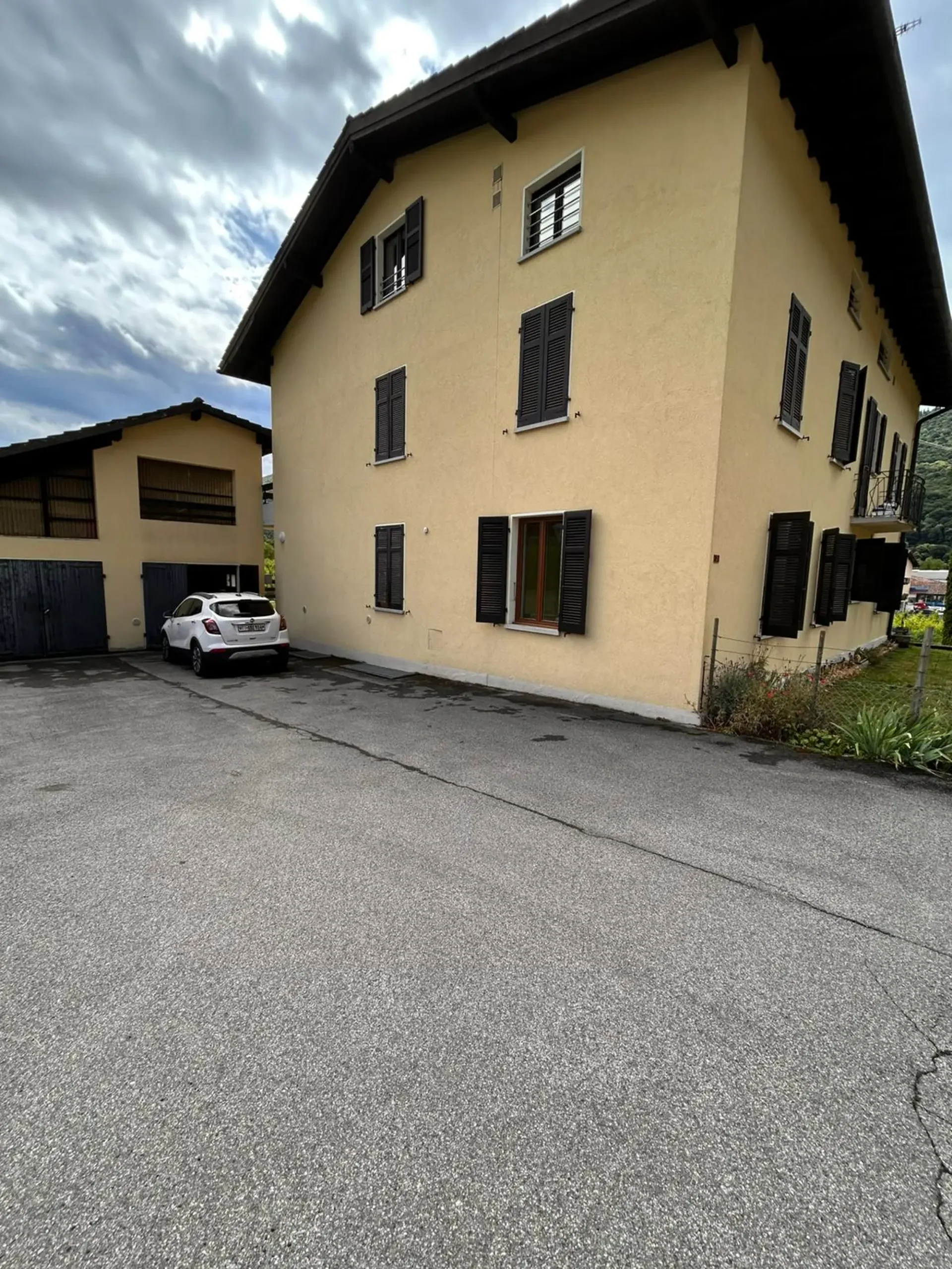 Appartamento  4.5 locali a Monteggio