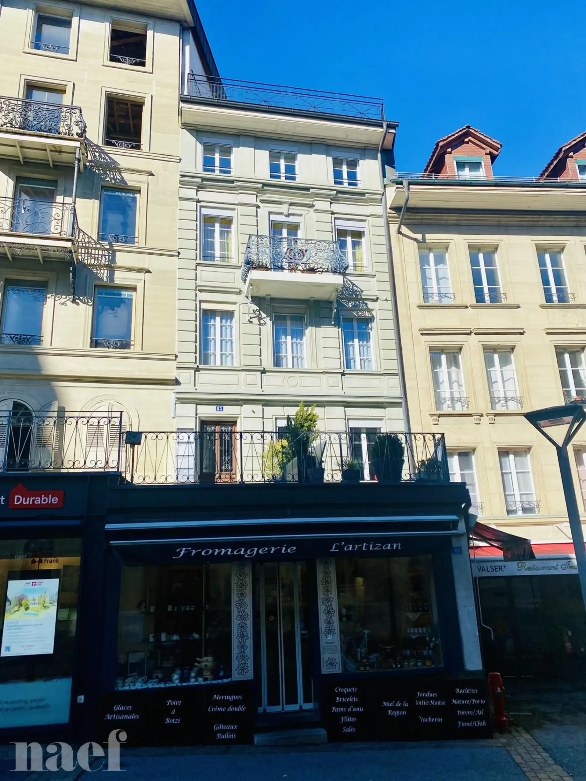 Zweieinhalb-Zimmer-Wohnung im dritten Stock, in der Fußgängerzone