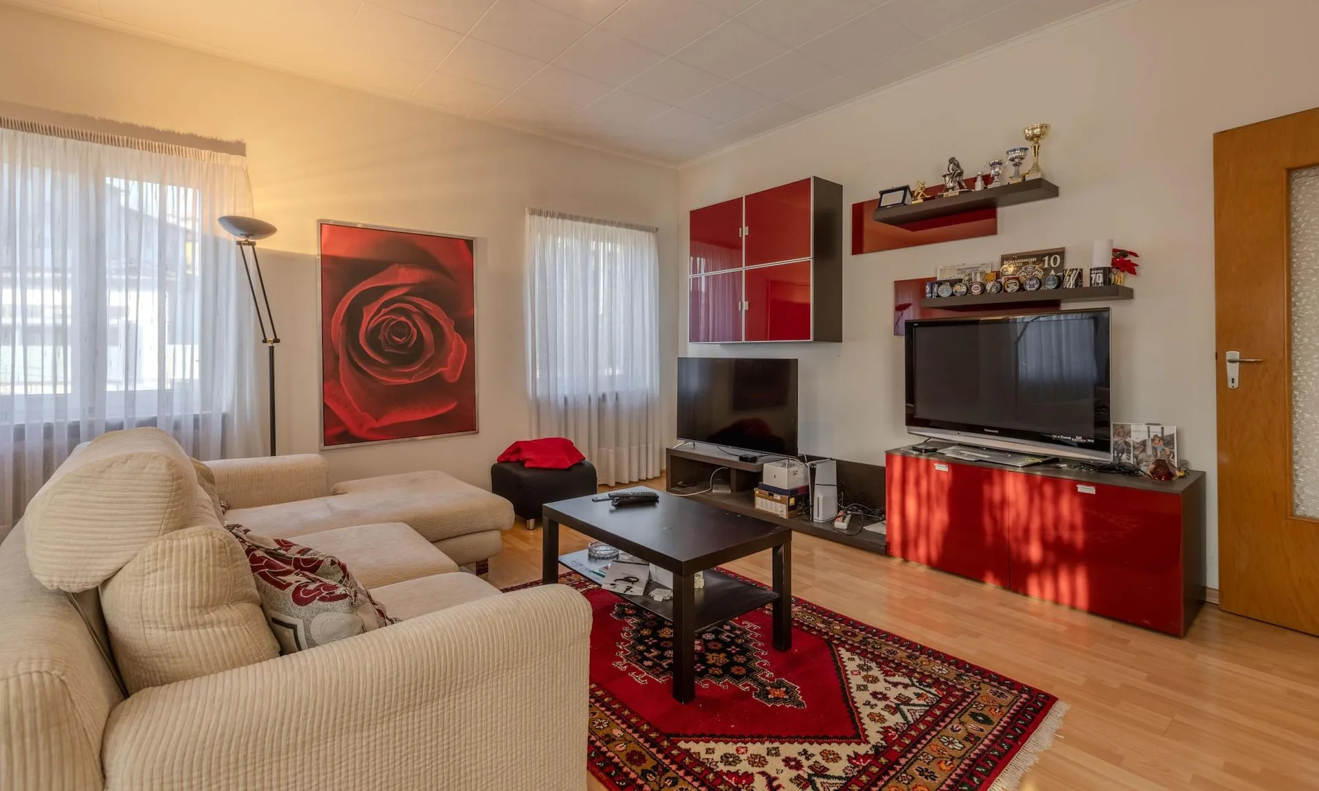 Geräumige und helle 10-Zimmer-Villa in Morbio Inferiore