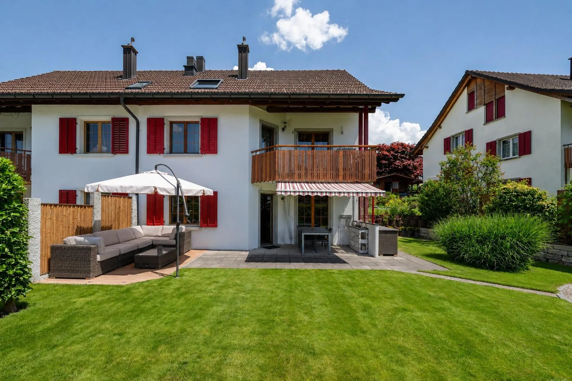 Wohnen mit Aussicht und Gartenidylle