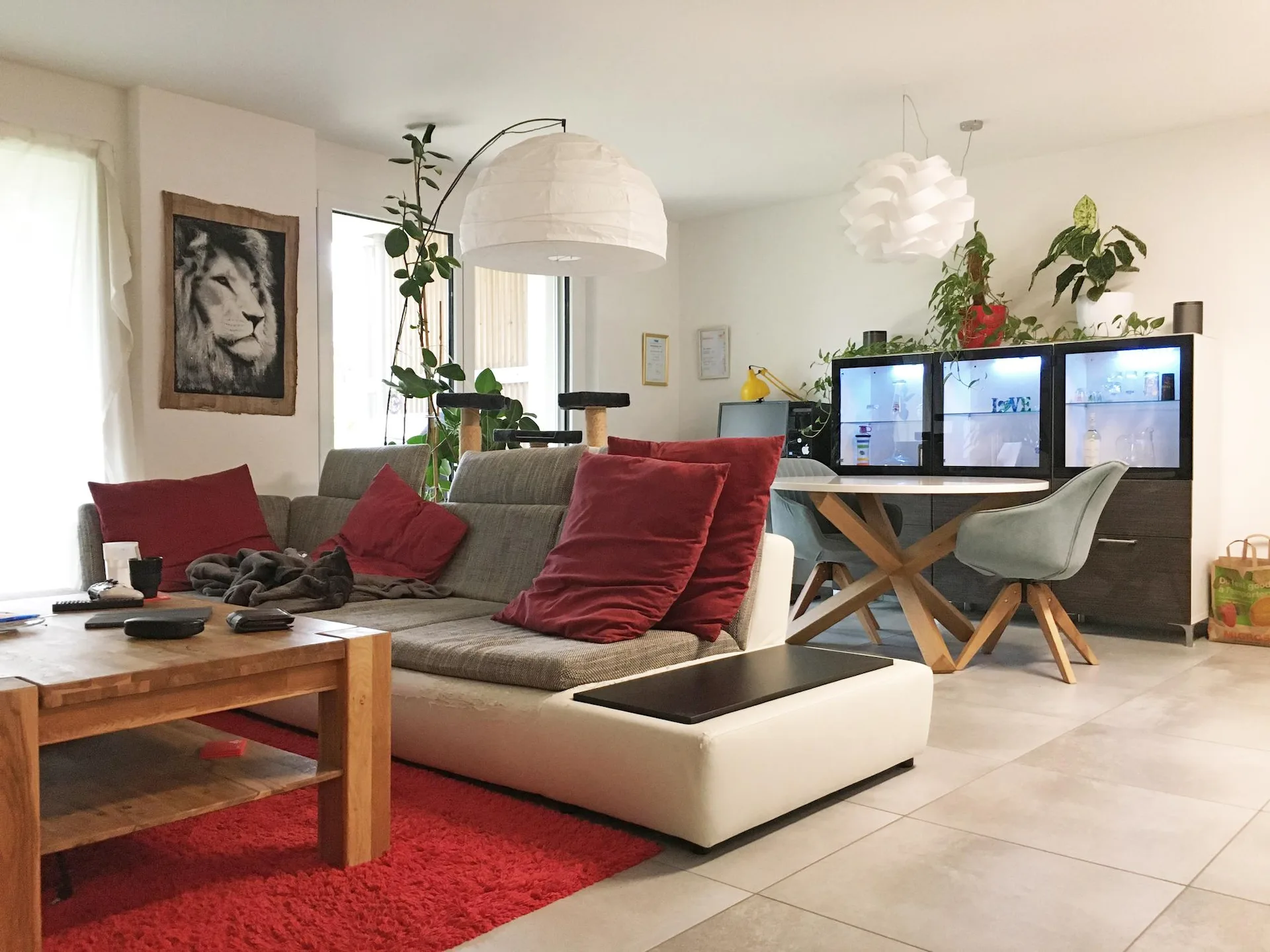 2.5 room apartment with private laundry tower