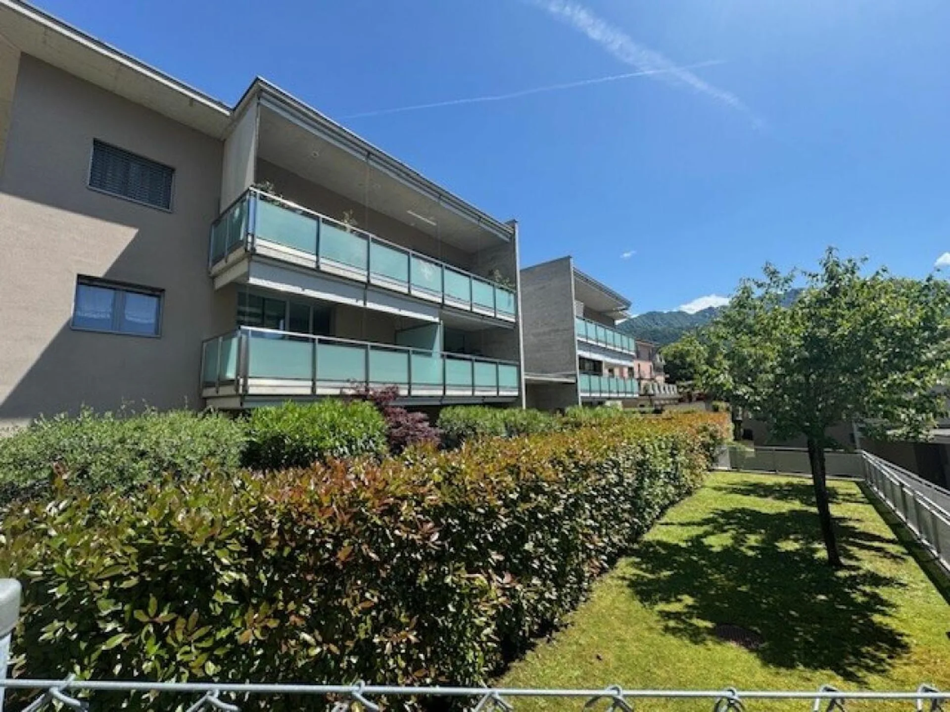 Prächtiges Dachgeschoß mit Seeblick in Melide