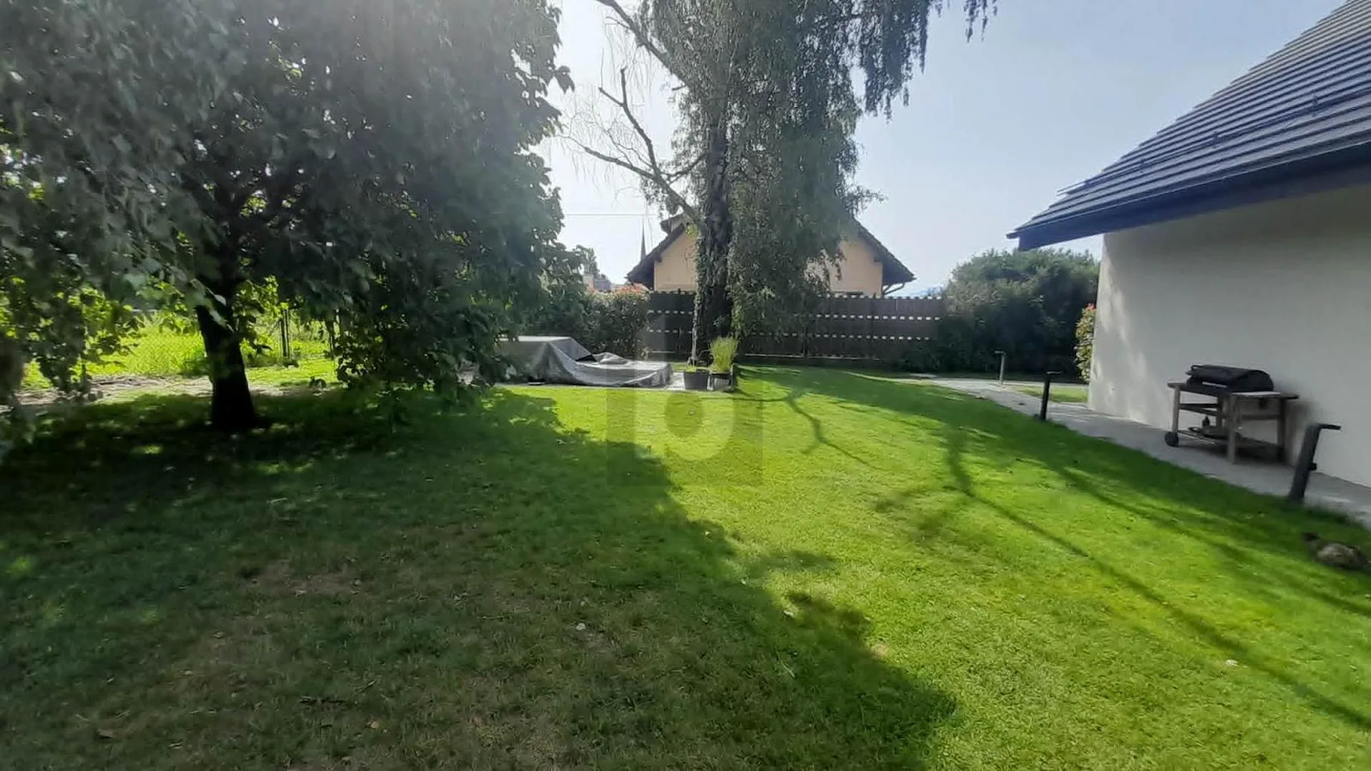 APPARTEMENT MANSARDÉ CHALEUREUX ET LUMINEUX