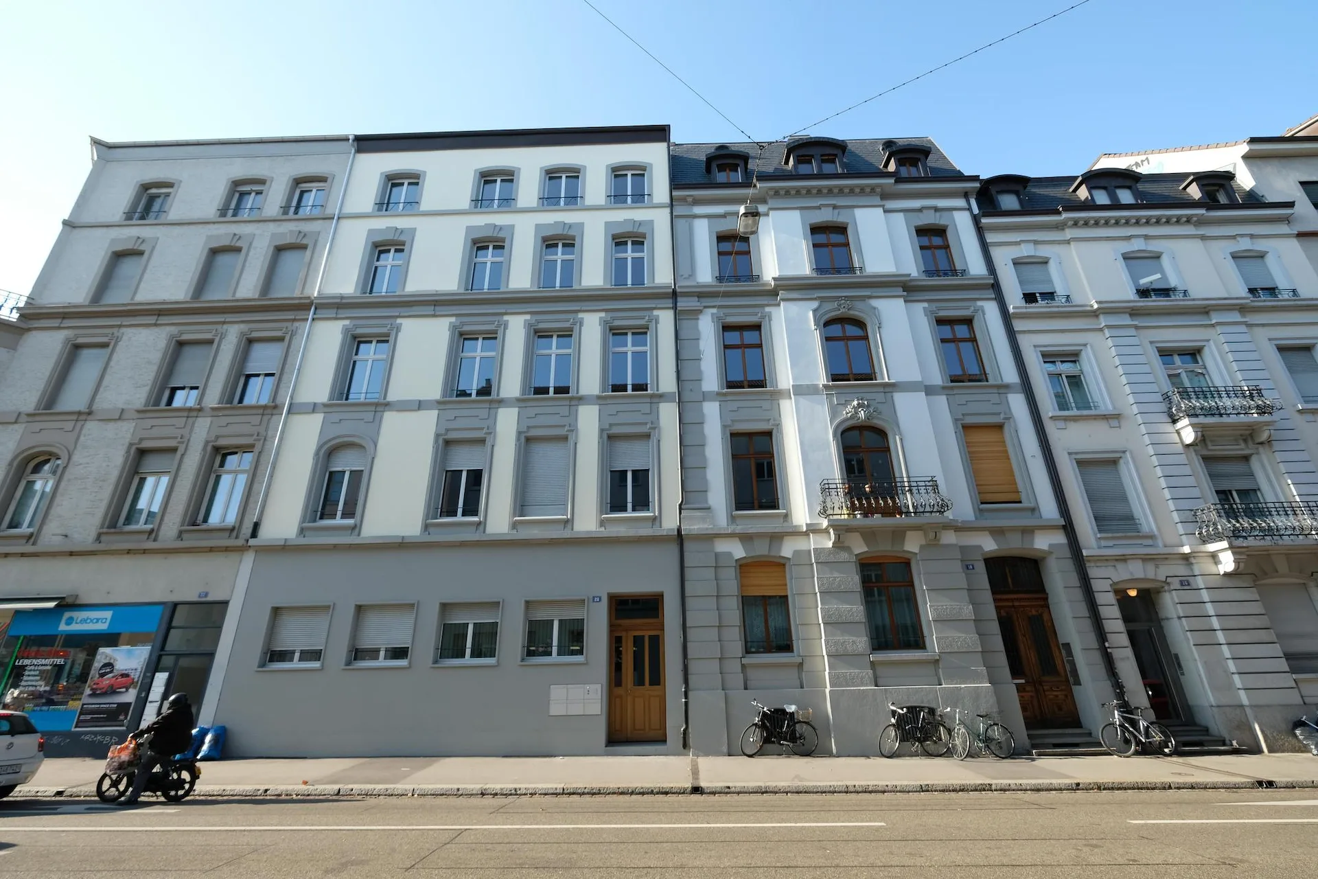 Zentral gelegene Dachwohnung in sanierter Altbauliegenschaft