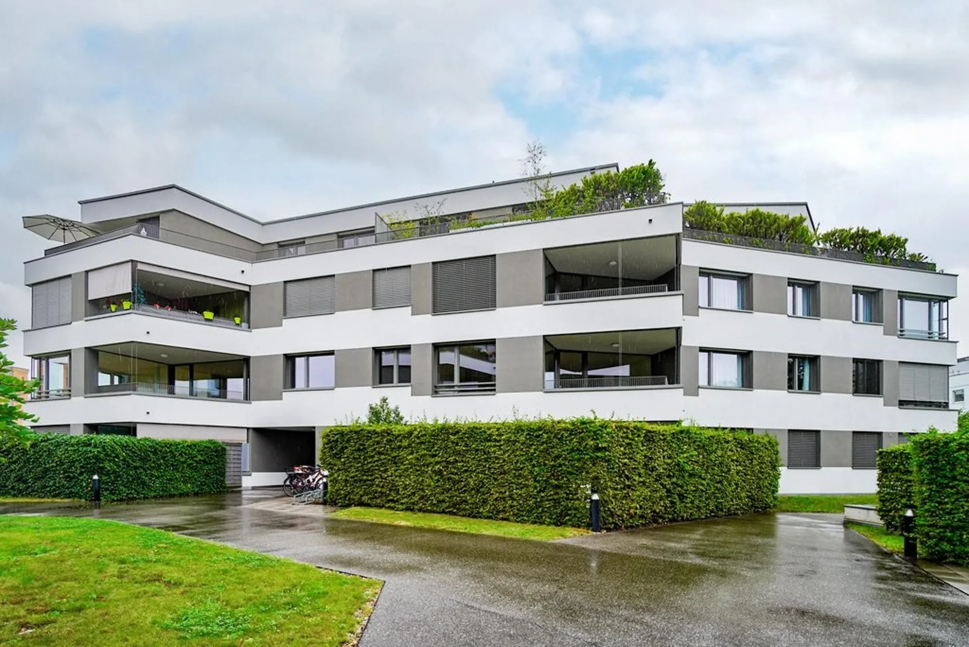 ruhig, stilvoll, einzigartig - Modernes Wohnen mit 50m2 Dachterrasse