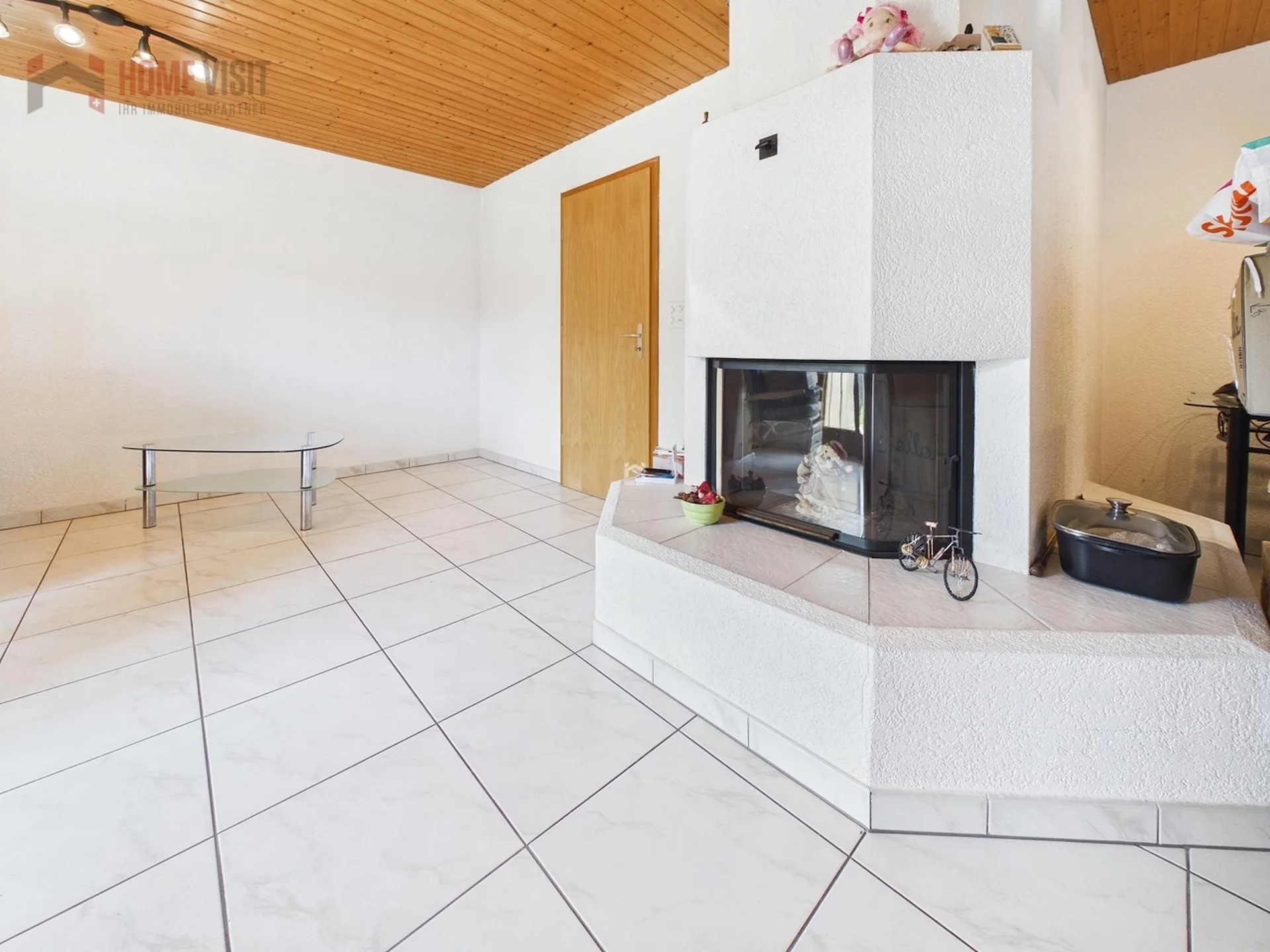 Duplex house with separate apartment and garden in Niedergösgen