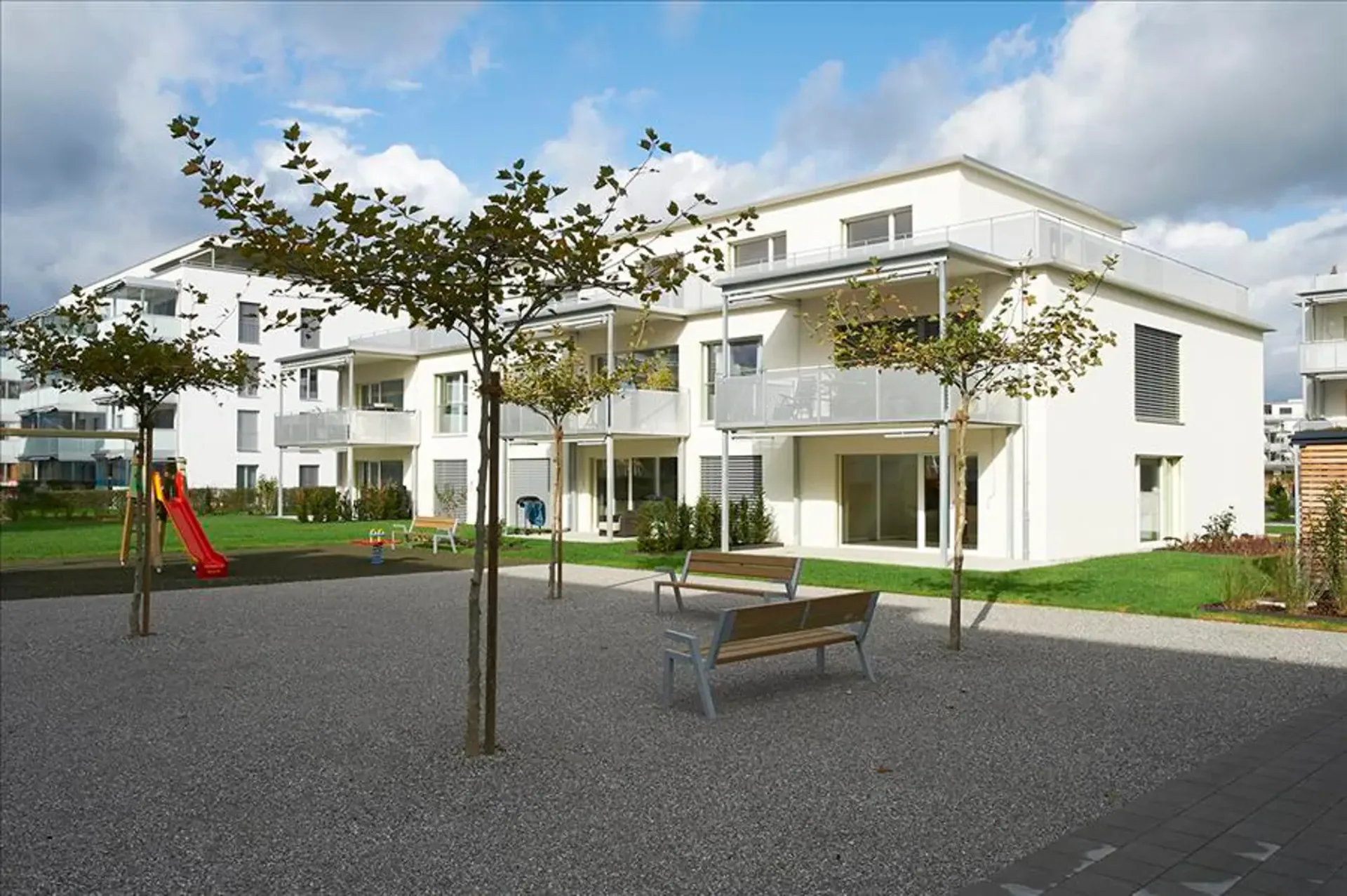 Modernes Wohnen mit eigenem Sitzplatz garantiert!