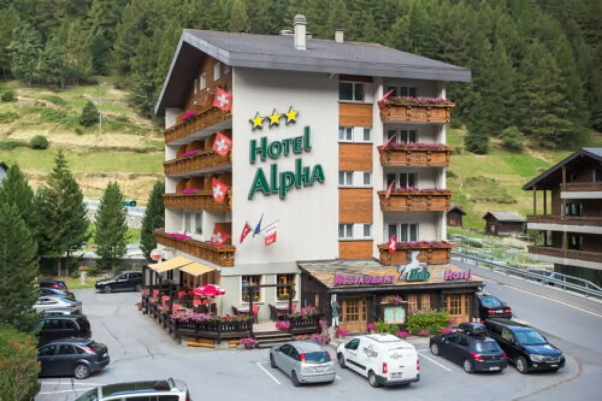Hotel Alpha schöner Dreisternebetrieb in Saas-Grund