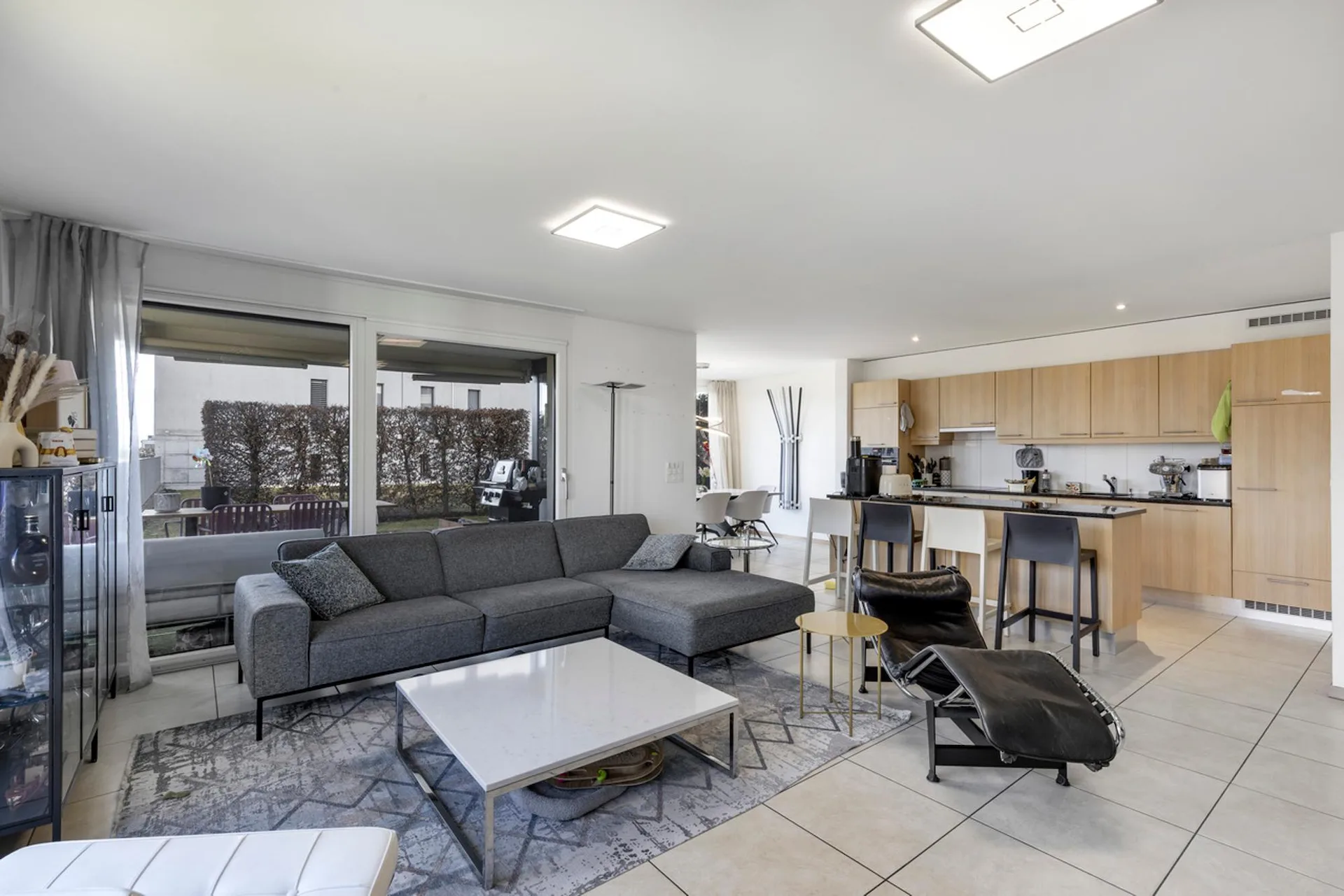 Beautiful 4.5-room apartment on the ground floor in Villars-sur-Glâne