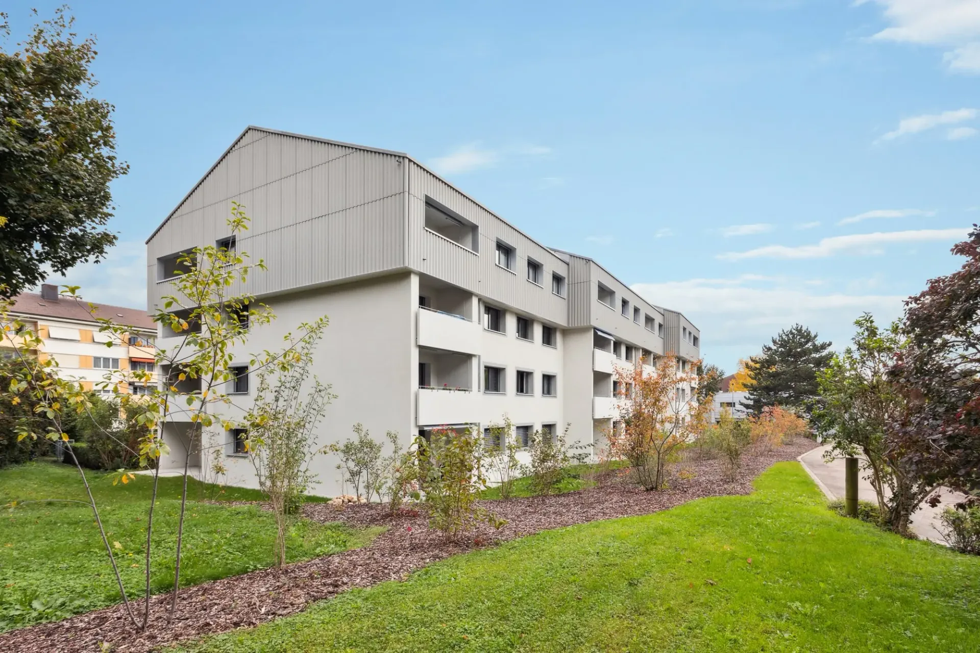 Minergie-Gebäude | Renovierte Wohnung mit kostenfreier Kaution