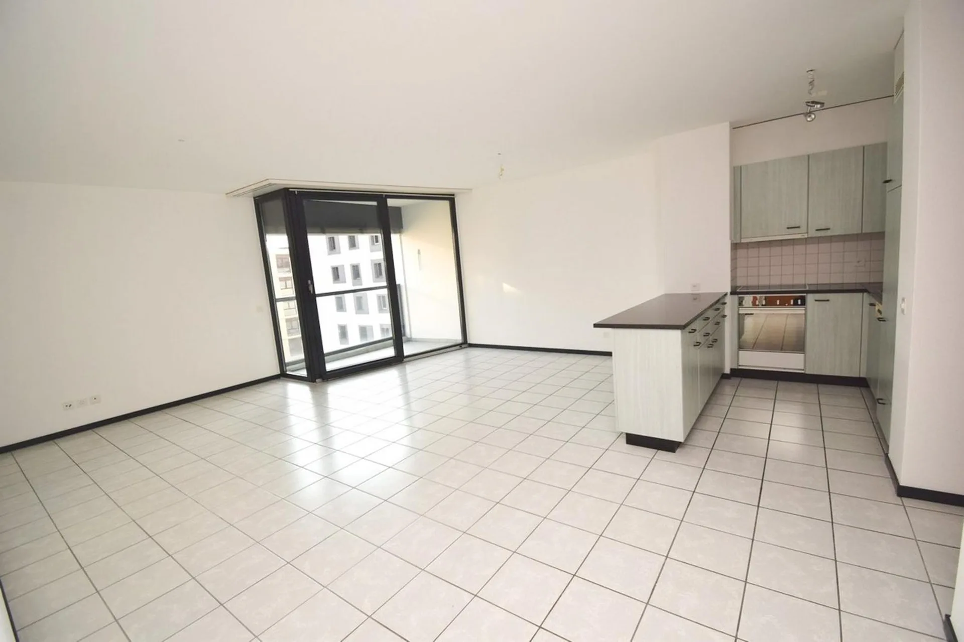 Locarno - 3.5 locali - 1° MESE GRATIS (ref. 95-516)