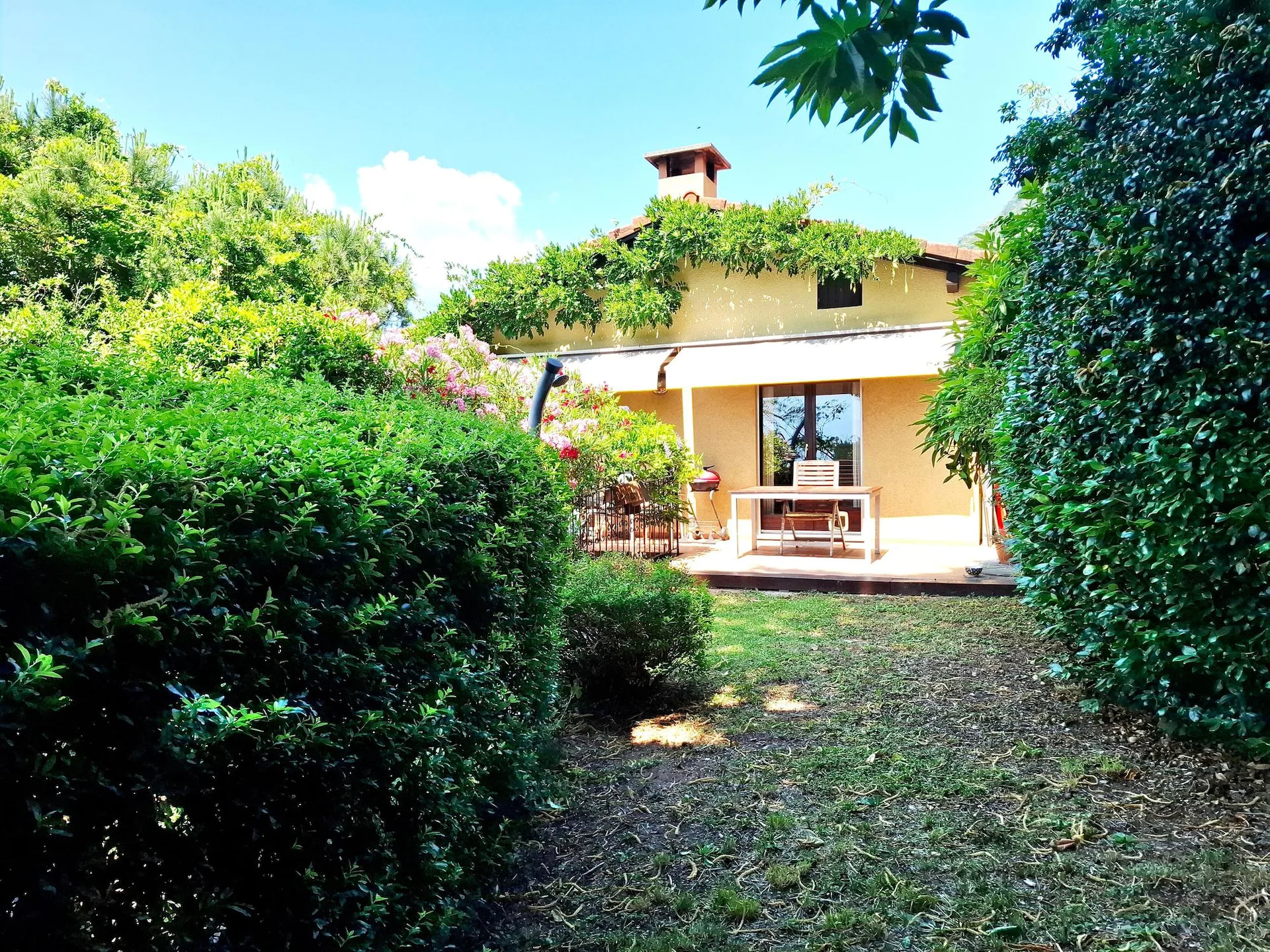 Schöne Einfamilienvilla in Bellinzona, im Kanton Tessin