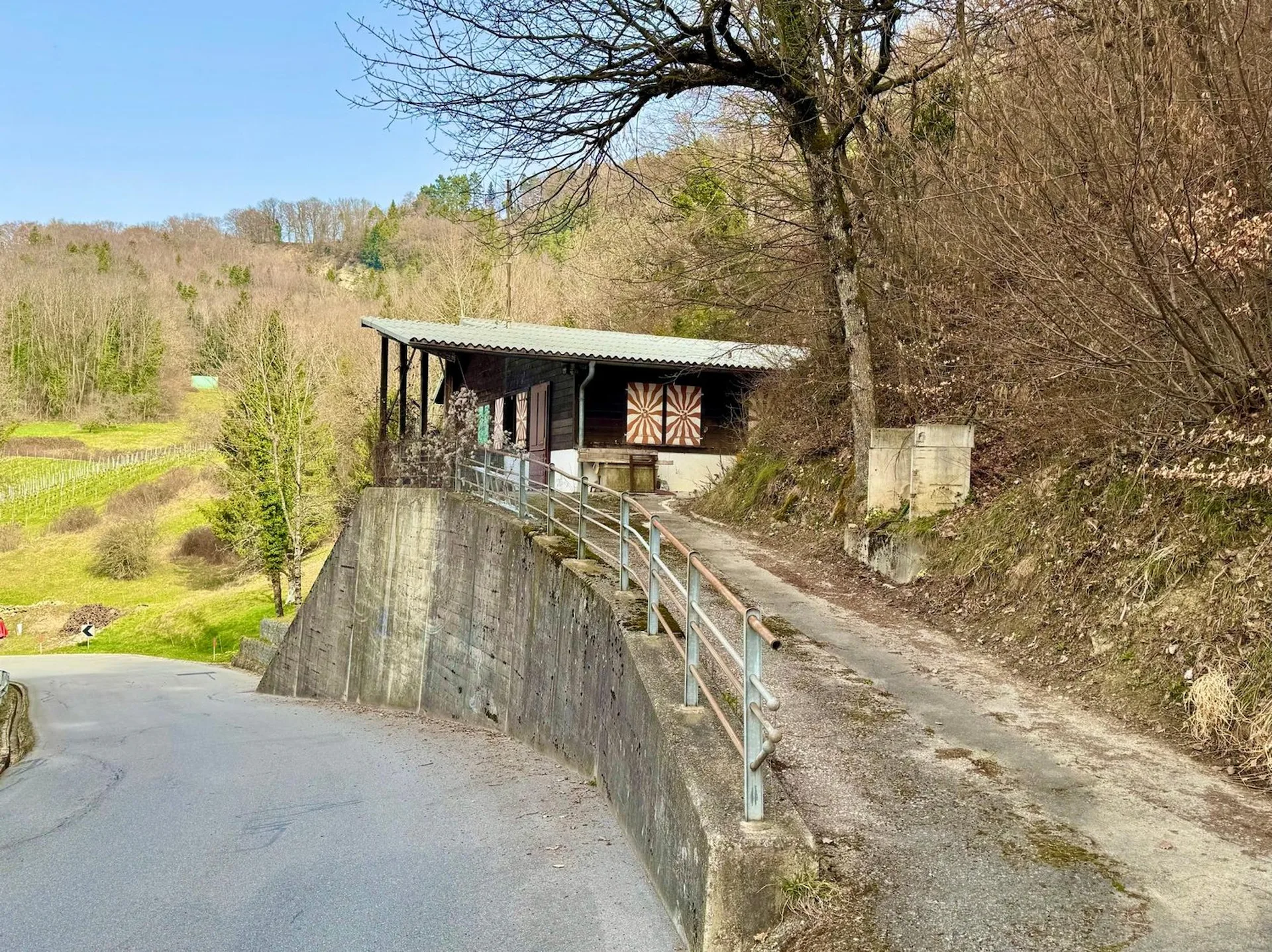Freizeitlokal mit 2 Zimmern in Puidoux