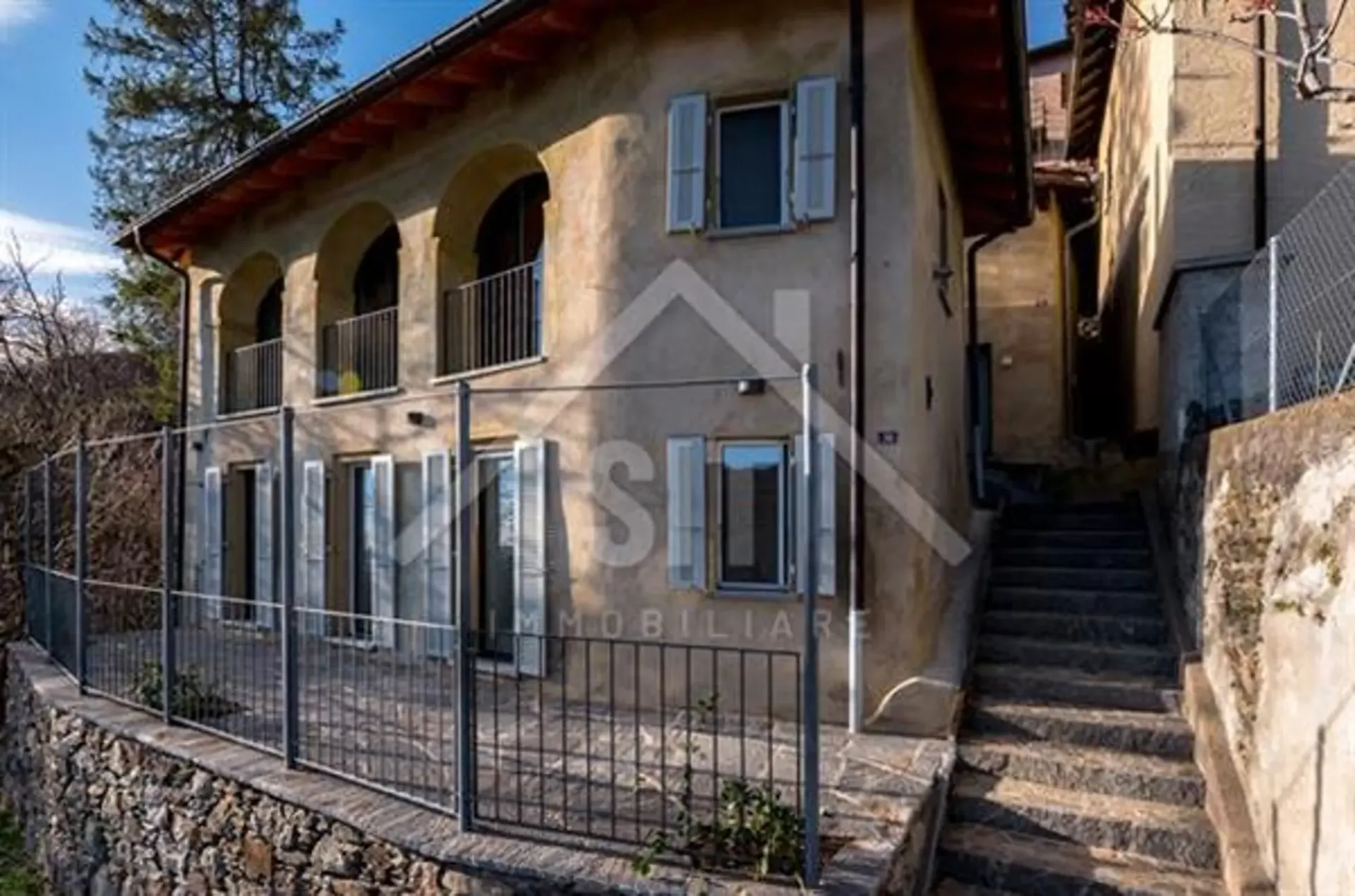 Capriasca: Casa 6.5 locali