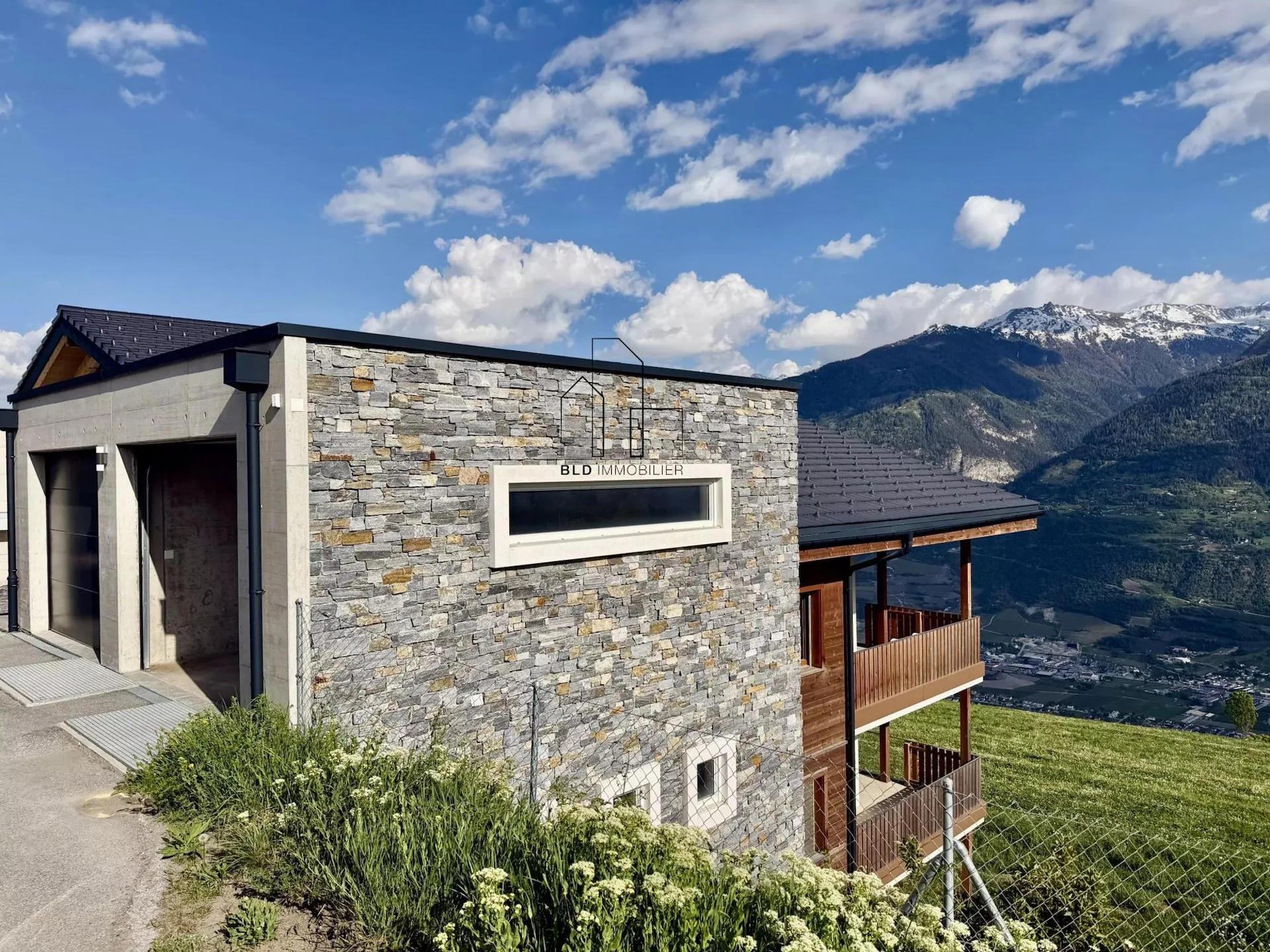 Superbe 4.5 pièces récent avec jardin et vue imprenable