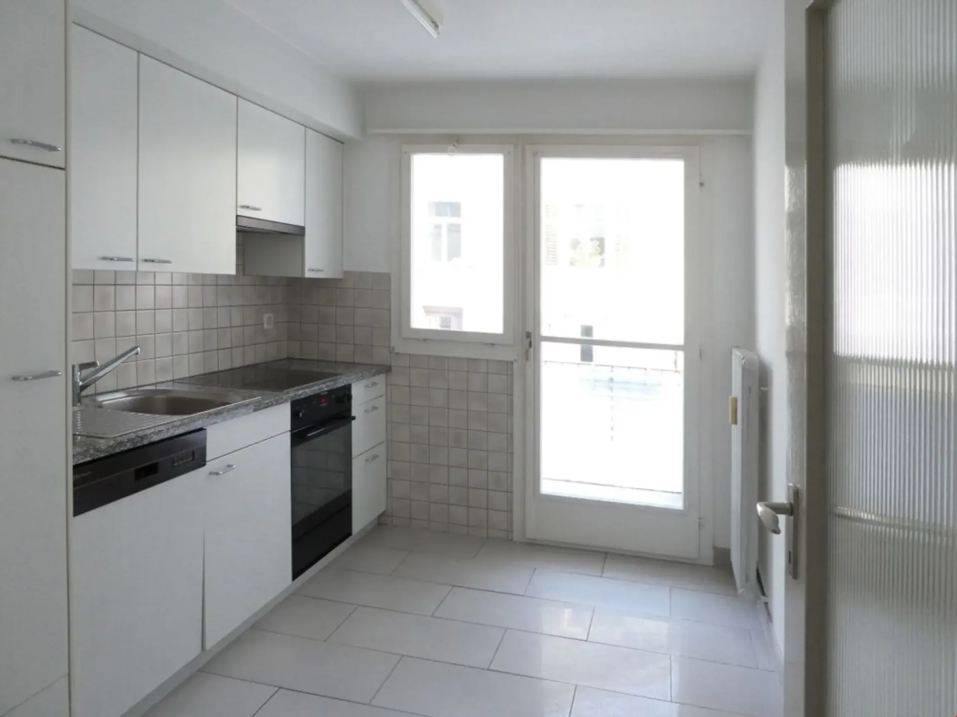 Schöne, renovierte 4½ Zi-Wohnung im 3.OG hili mit 2 Balkonen