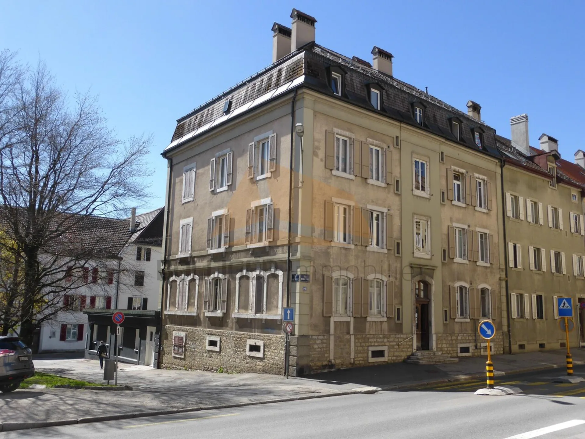 For Sale Charming 2.5 Room Apartment on the 1st Floor