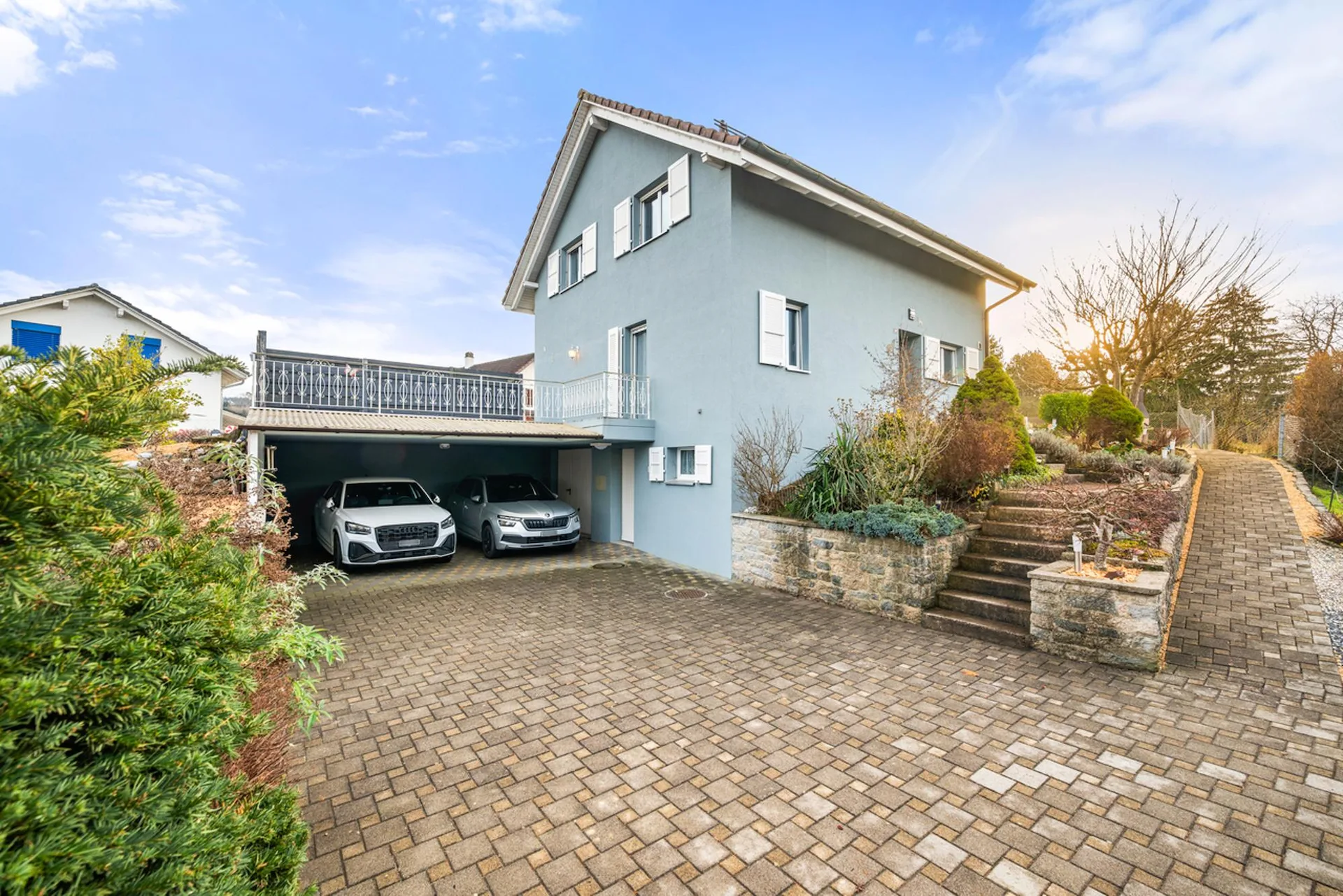 Zu verkaufen Villa mit zeitlosem Charme