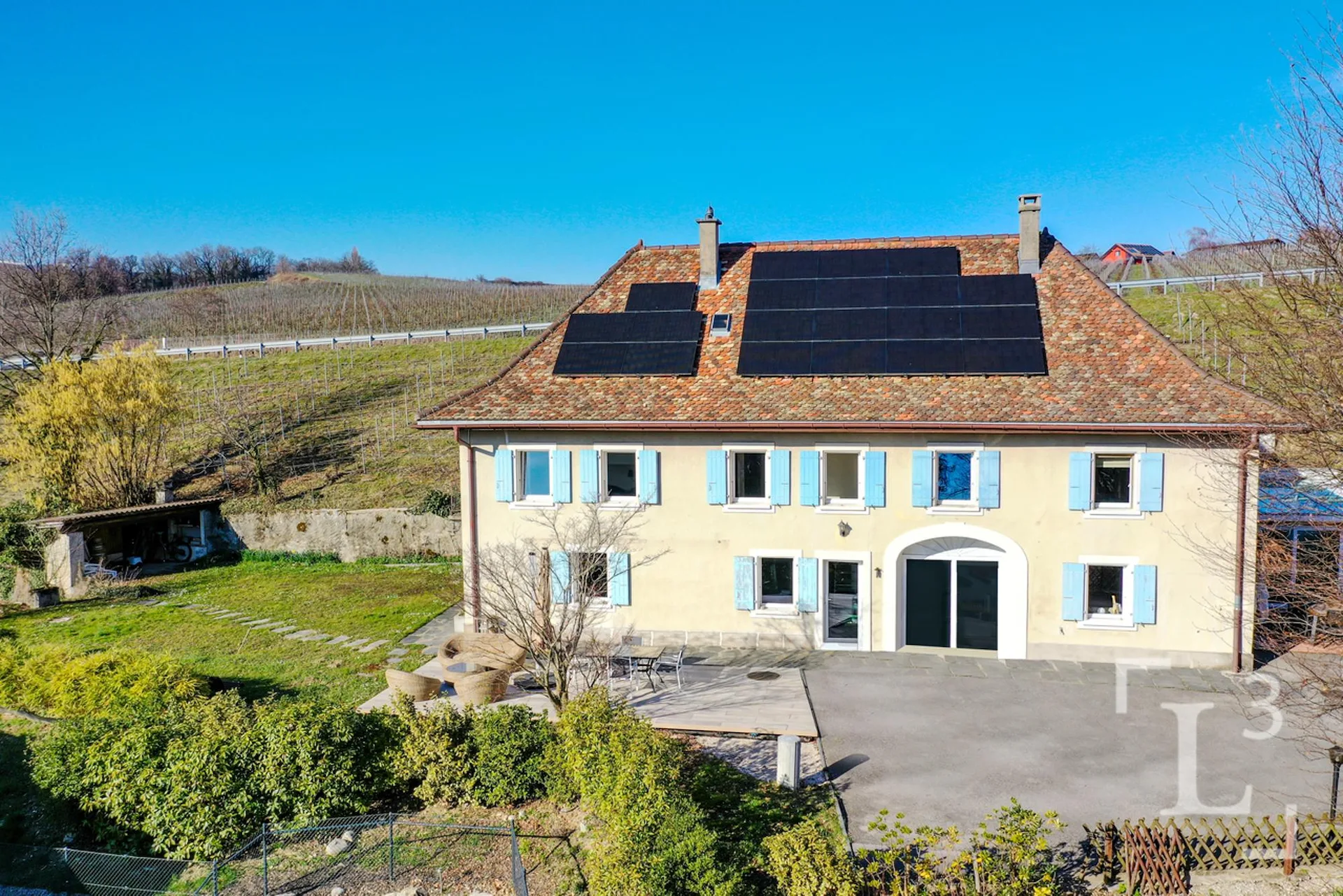 Coup de coeur! Propriété de charme avec vue dégagée