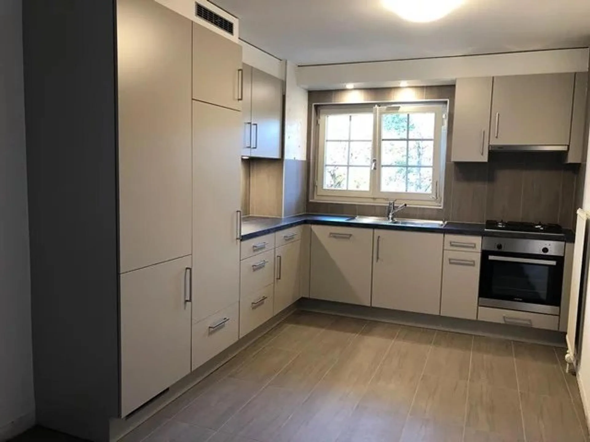 Zweieinhalb-Zimmer-Wohnung im 3. Stock