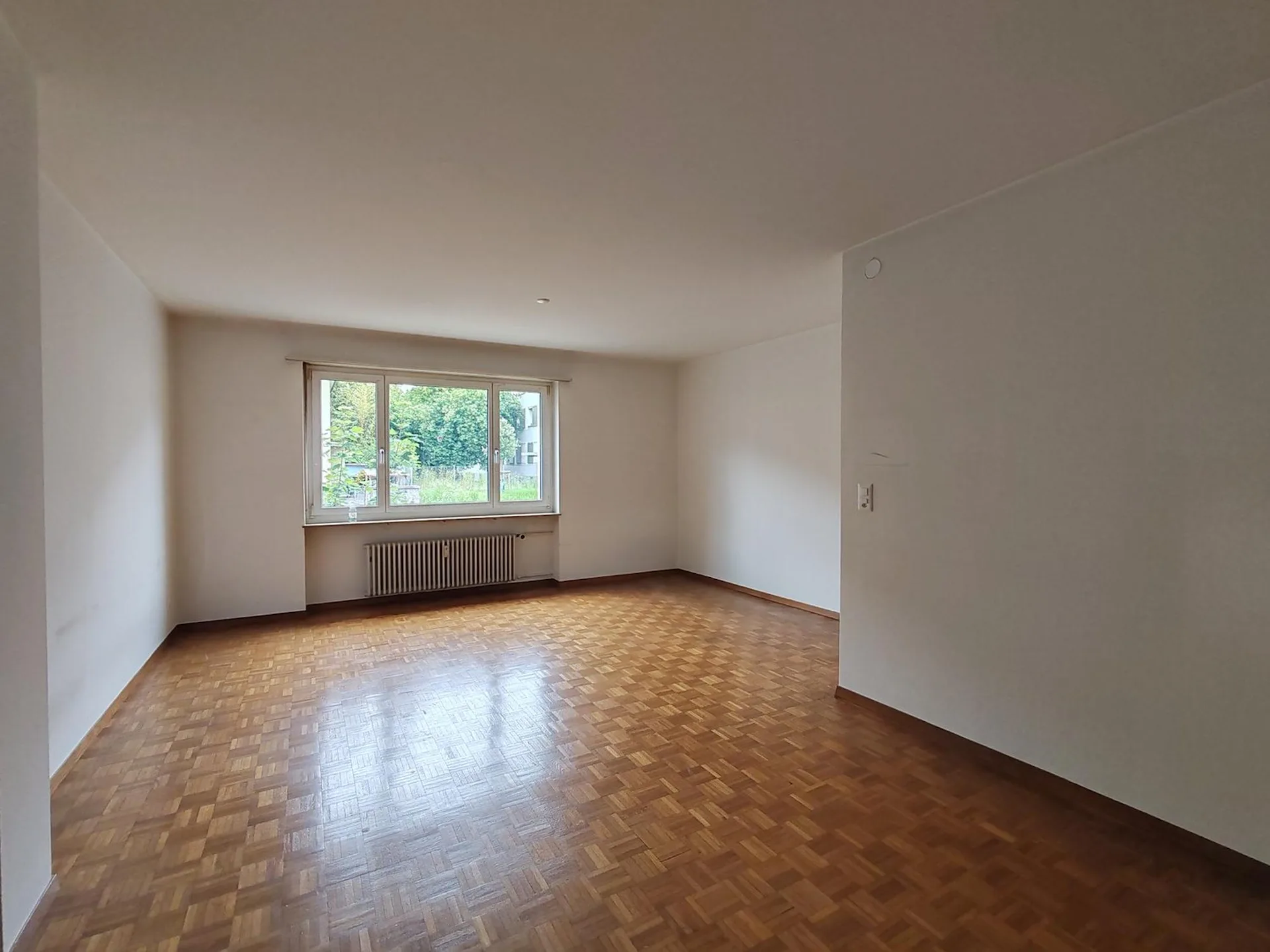 Bright 2-room apartment with balcony on Bäumlihofstrasse in Basel